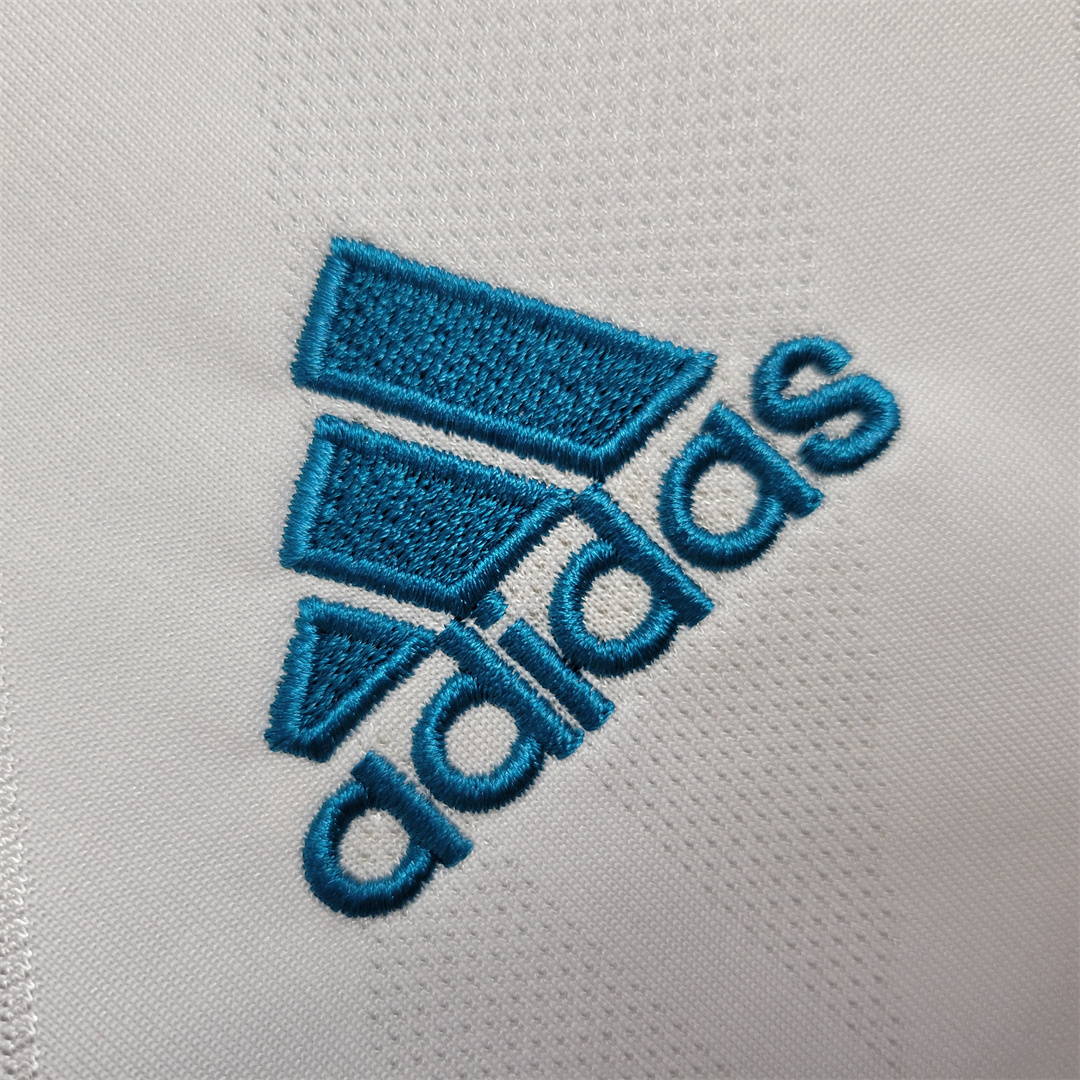 17-18 Real Madrid Home Retro Jersey - view 4