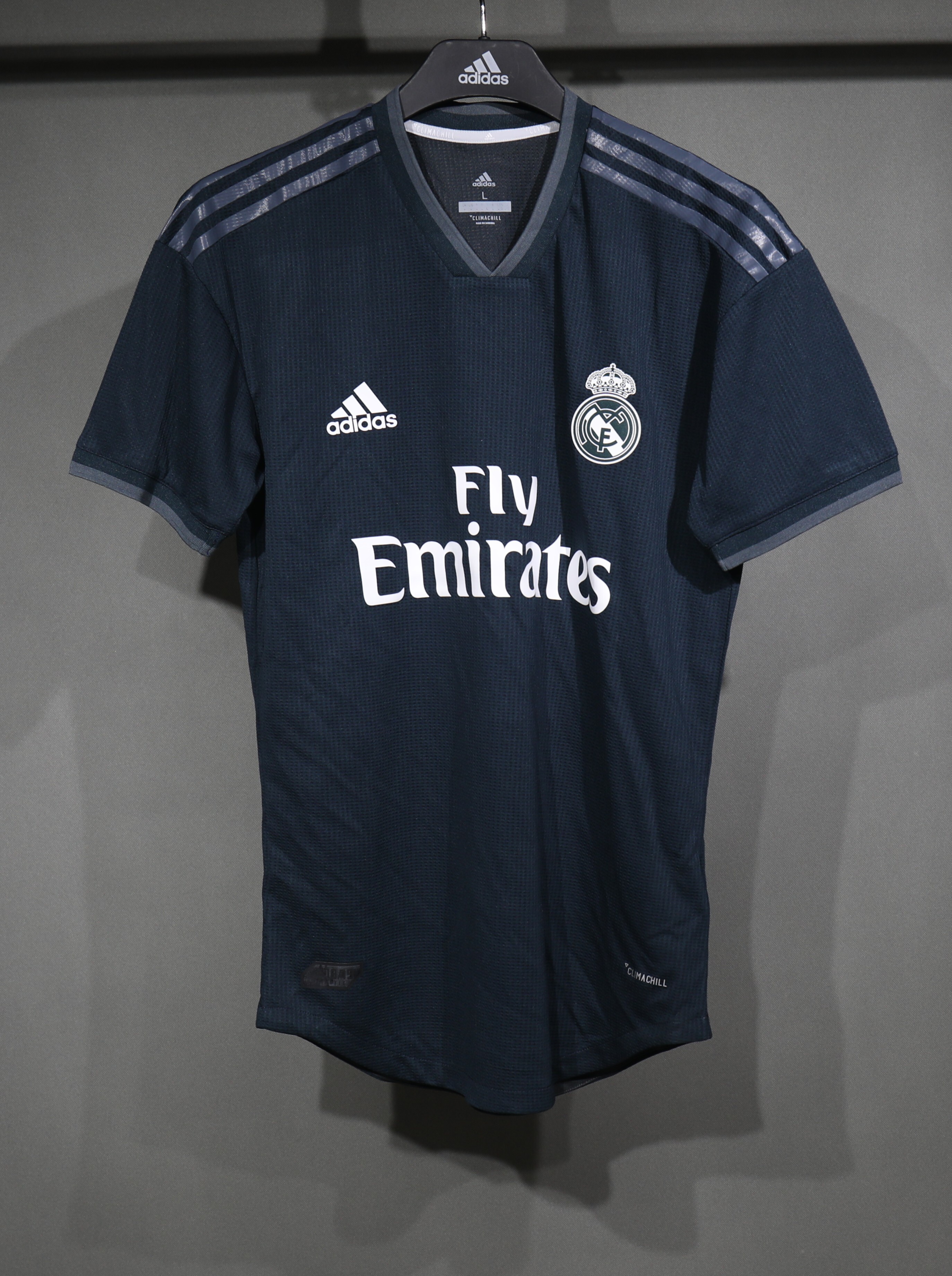 2018-19 Real Madrid Away Retro Jersey Player Edition