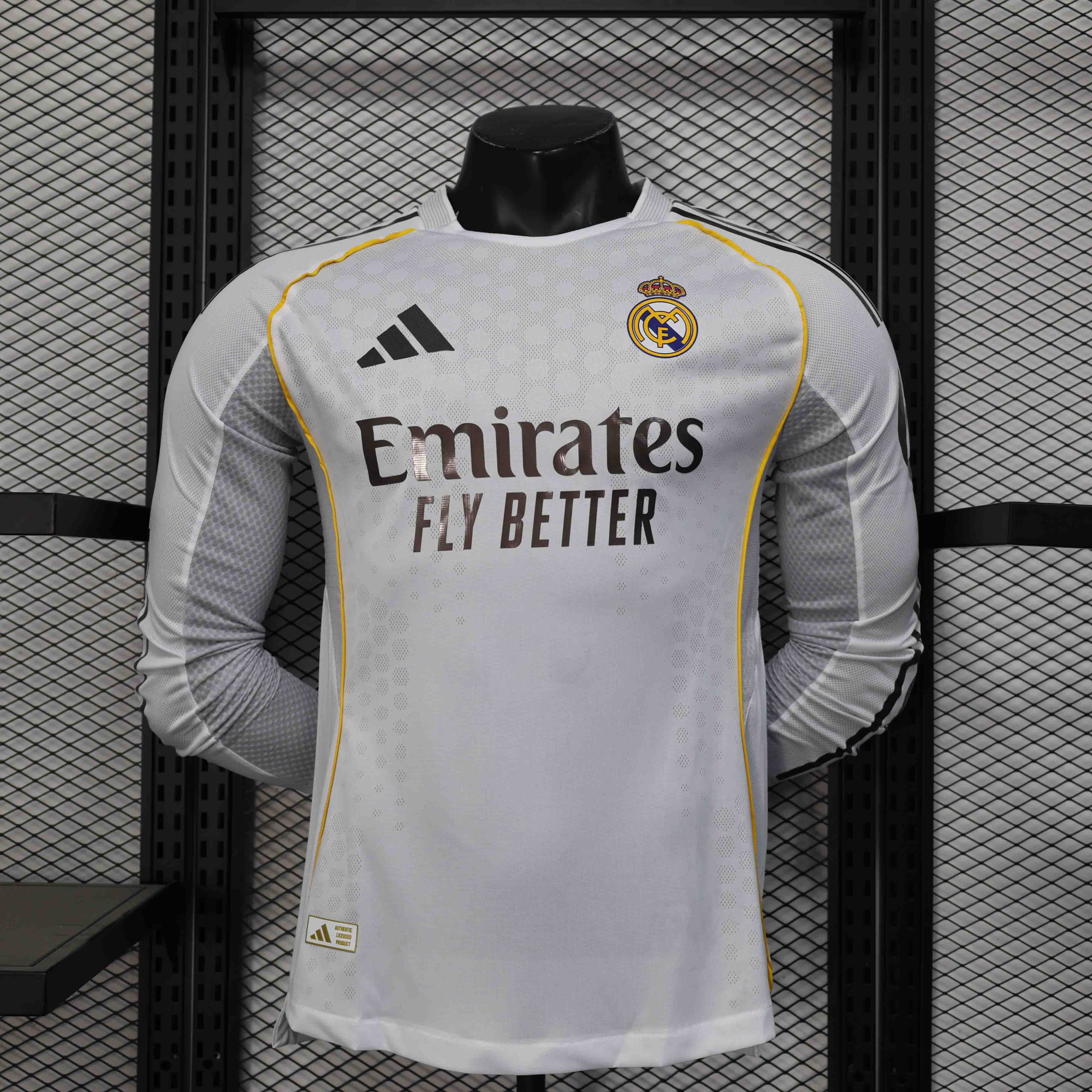 25-26 Real Madrid Home Soccer Jersey Player Version Long Sleeve