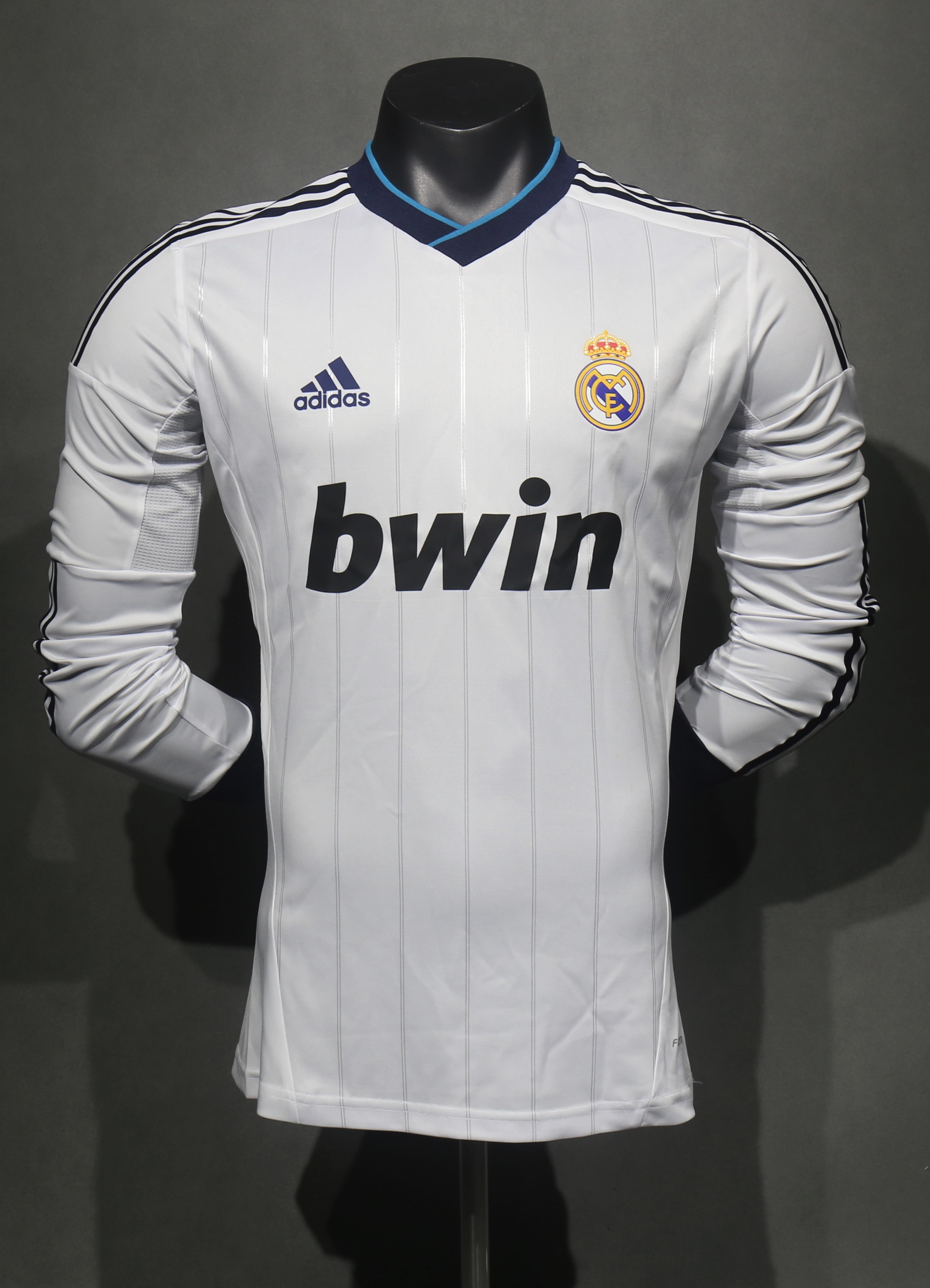 2012/13 Real Madrid Home Retro Jersey Player Version Long Sleeve