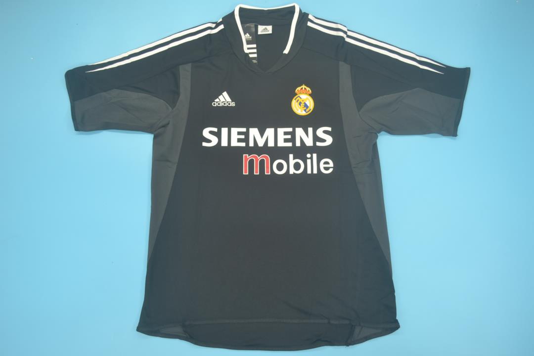 2004/05 Real Madrid Away Retro Jersey