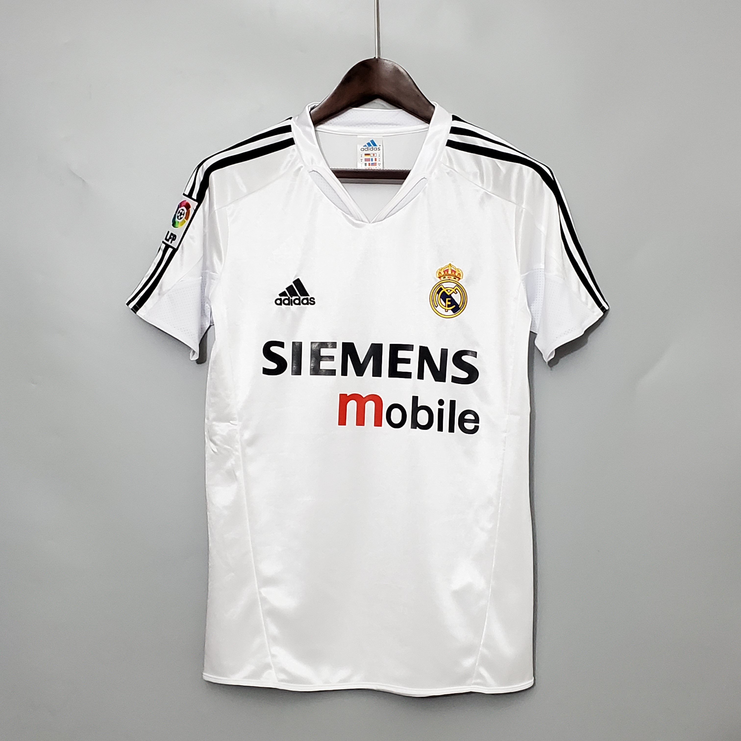2004/05 Real Madrid Home Retro Jersey