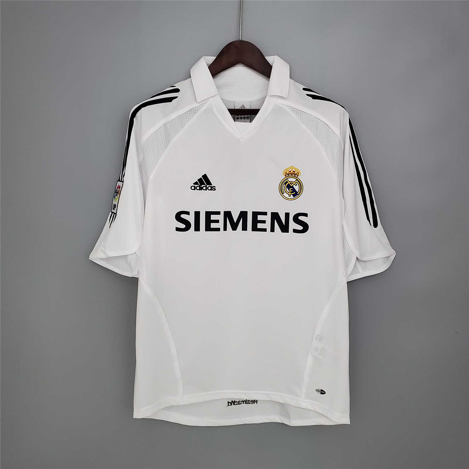 2005/06 Real Madrid Home Retro Jersey
