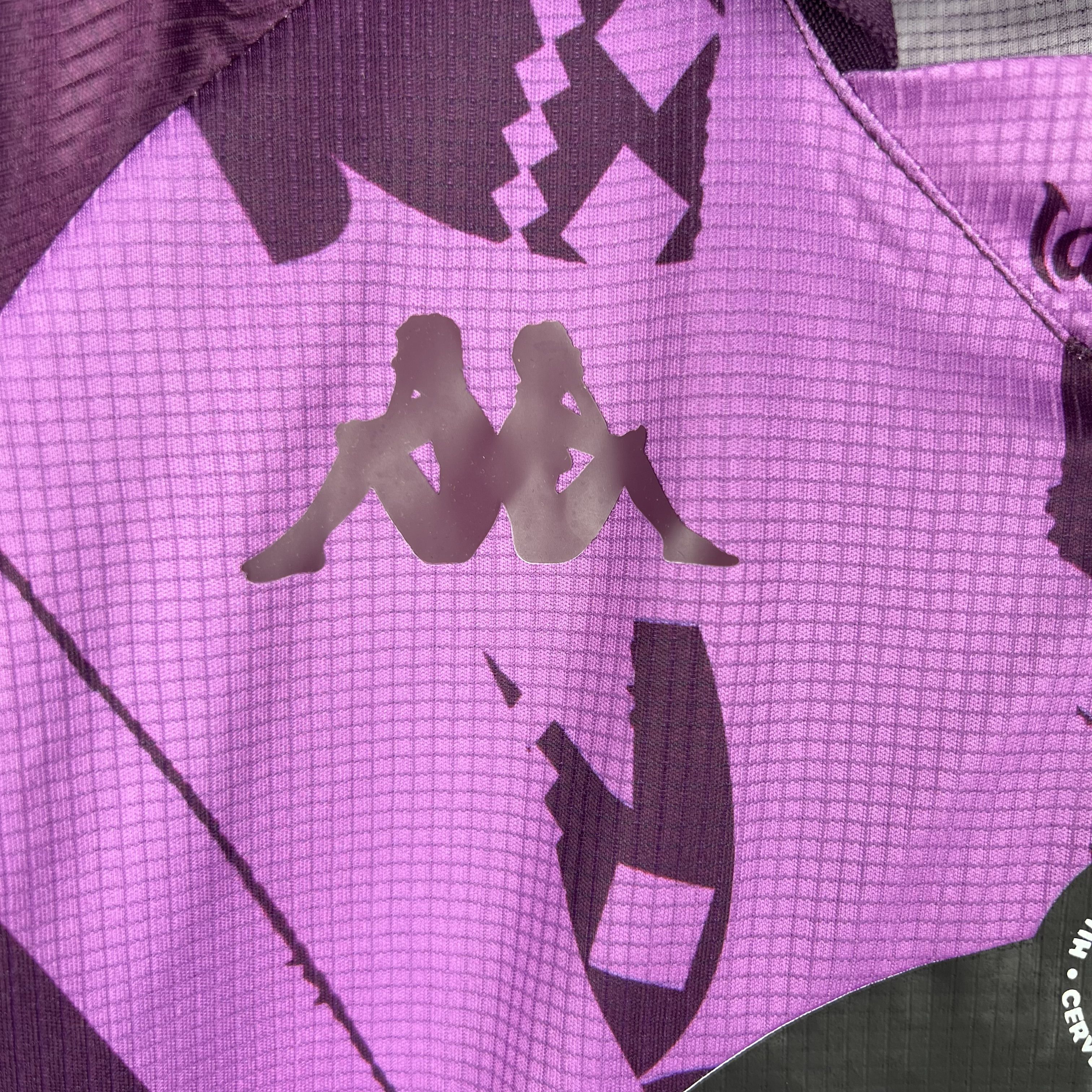 23-24 Real Valladolid  Away Jersey Fan Version - view 9