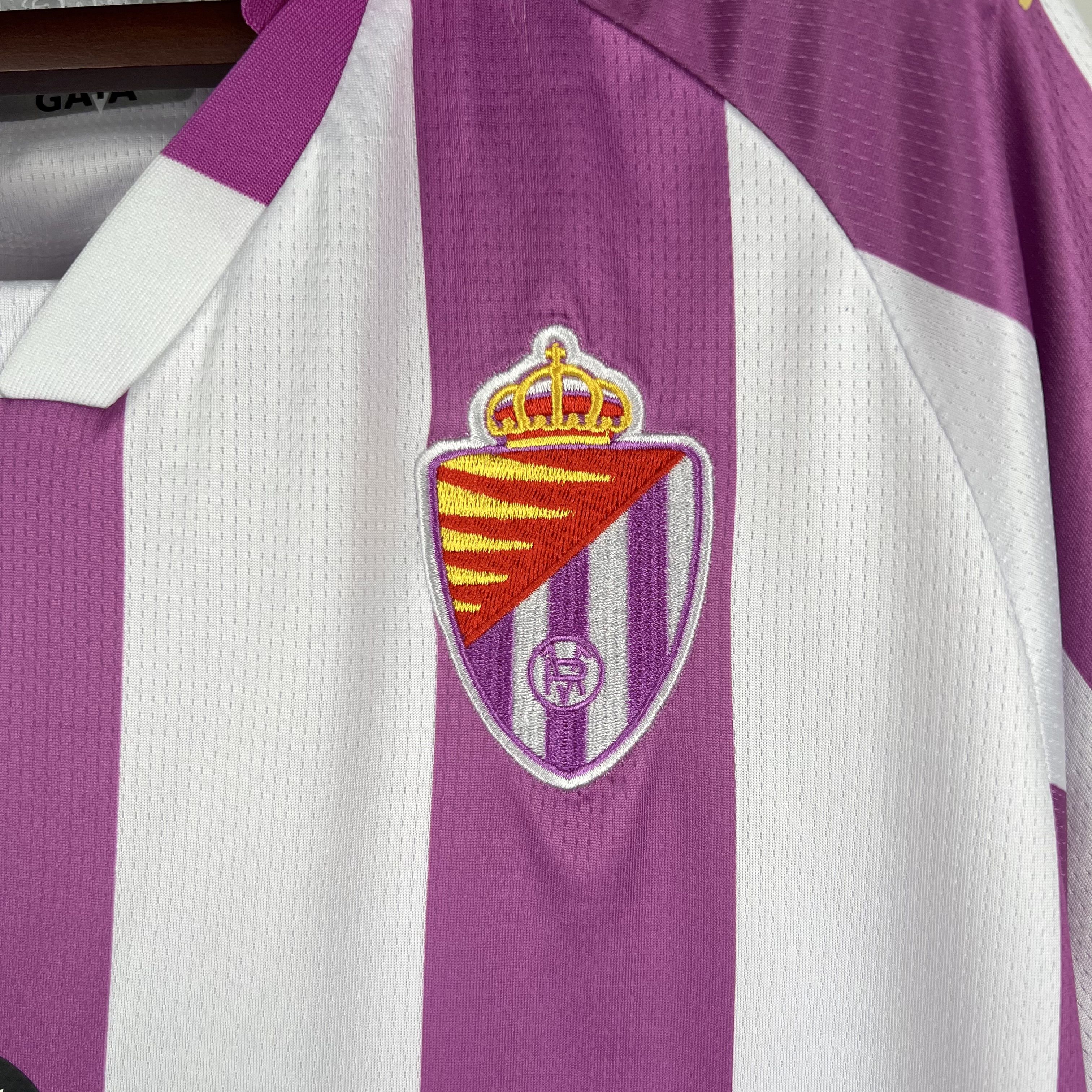 23-24 Real Valladolid  Home Jersey Fan Version - view 9