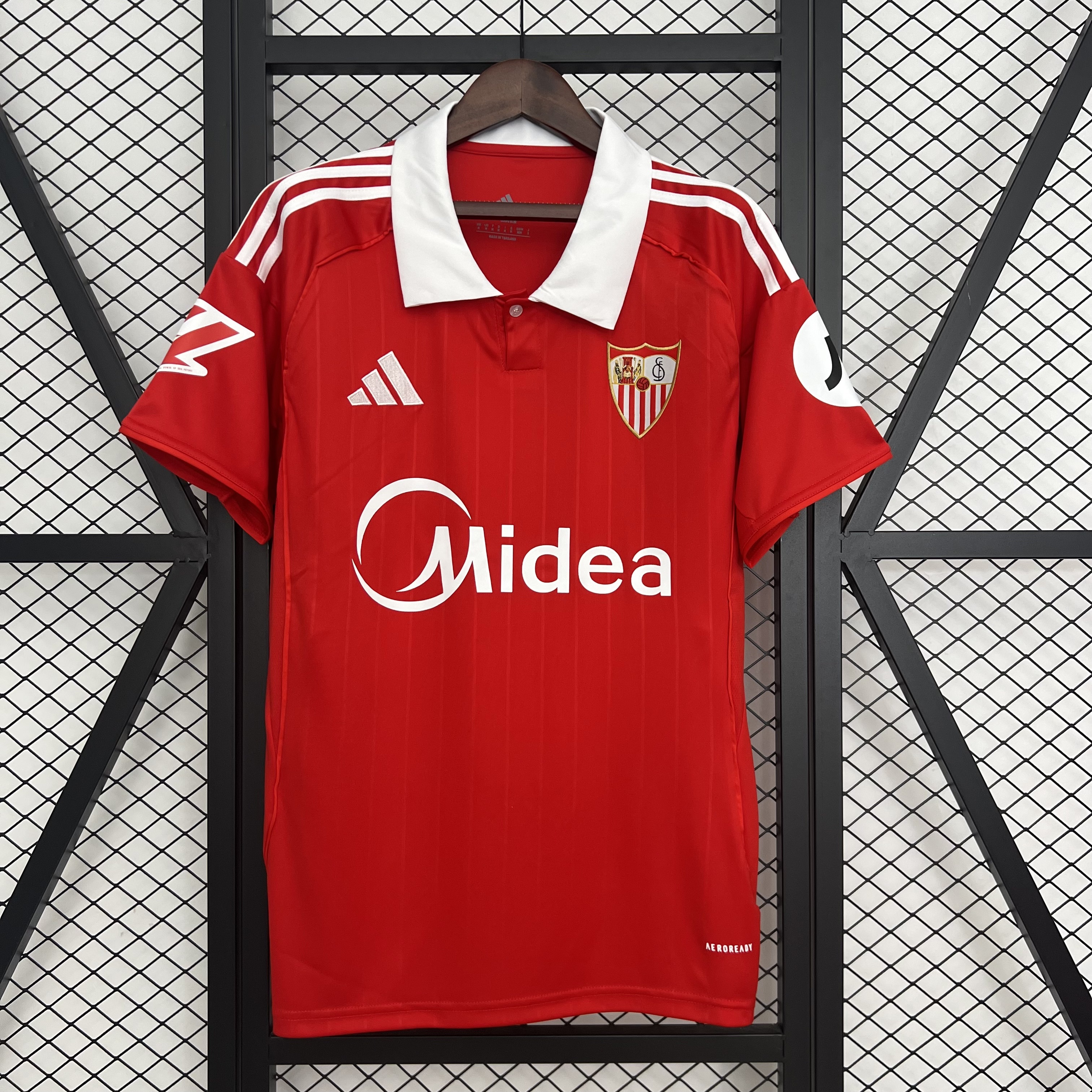 25-26 Sevilla Home Soccer Jersey