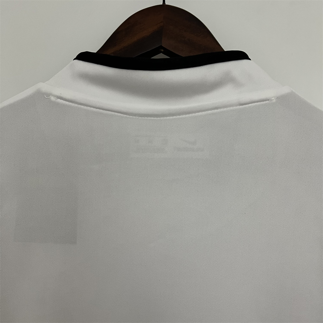 03-04 Valencia  Home Retro Football Jersey - view 7