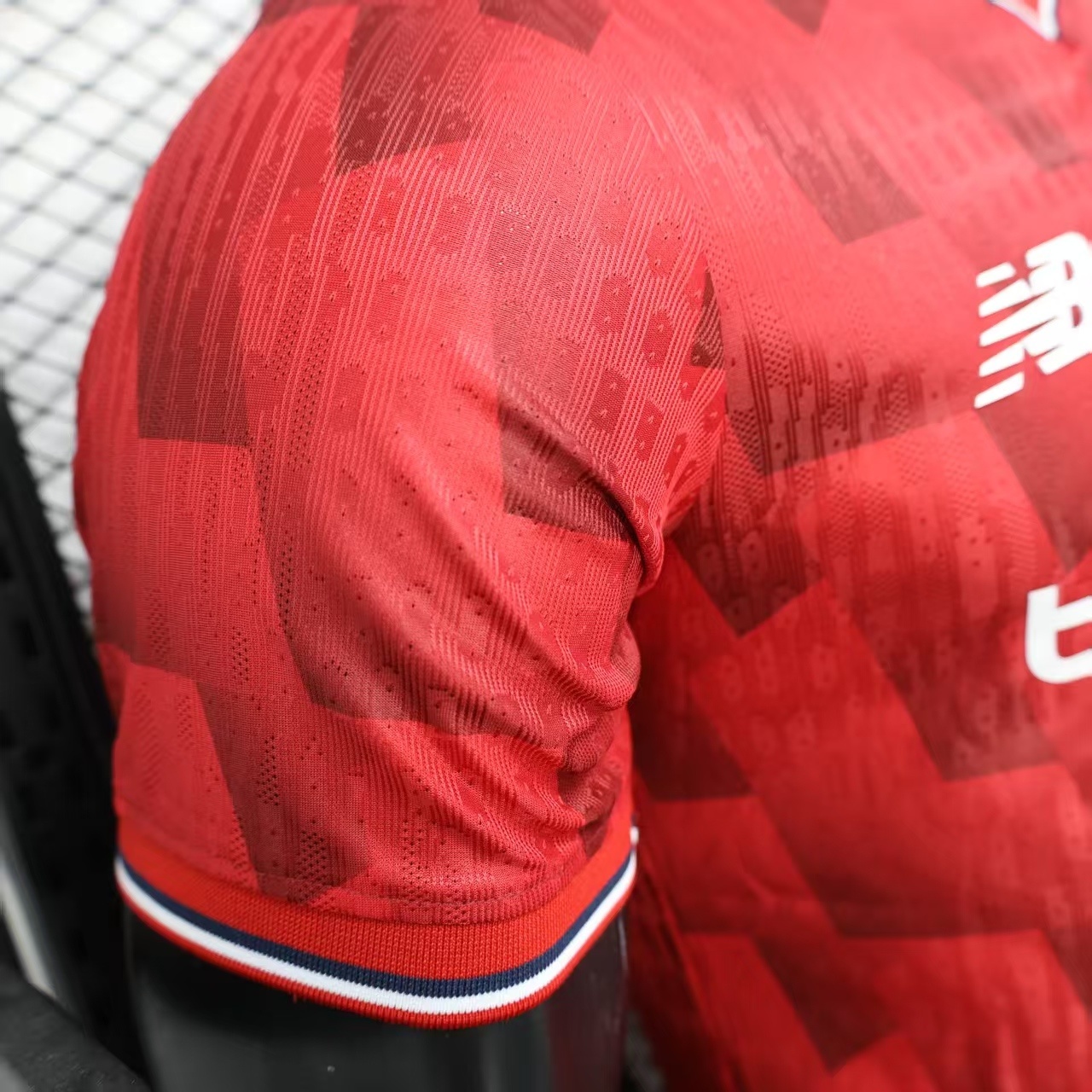 25-26  Lille OSC Home Soccer Jerseys Player Version - view 4