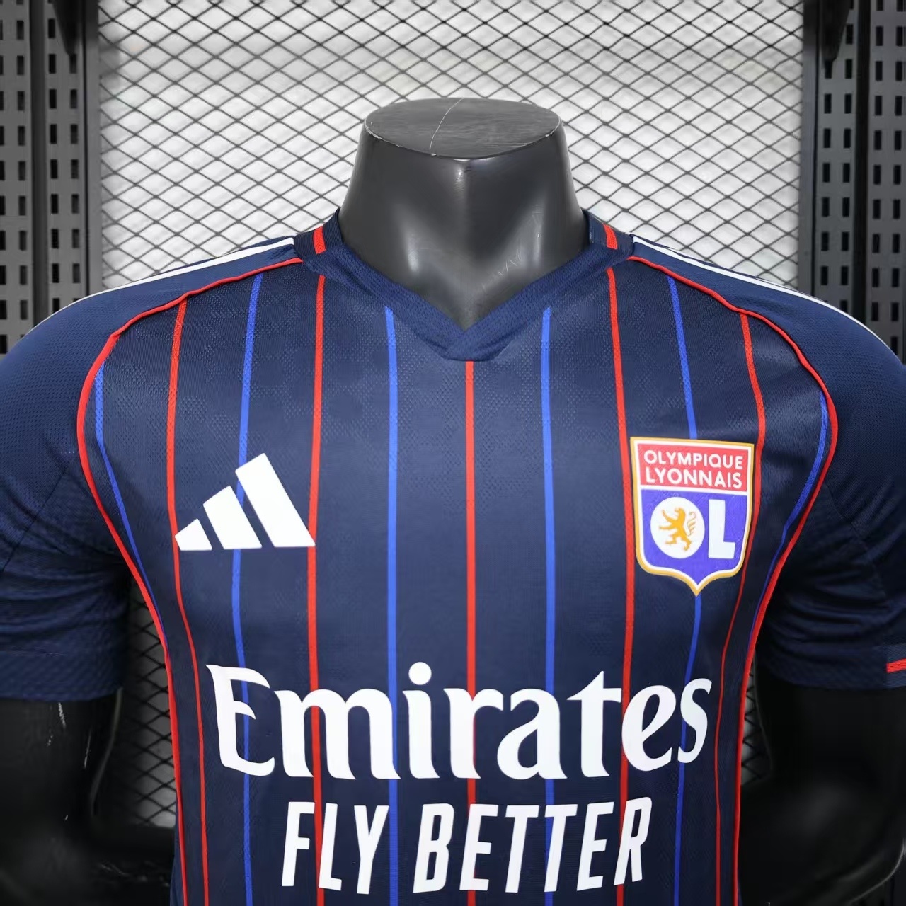 25-26 Olympique Lyonnais Away Soccer Jersey Player Version - view 5