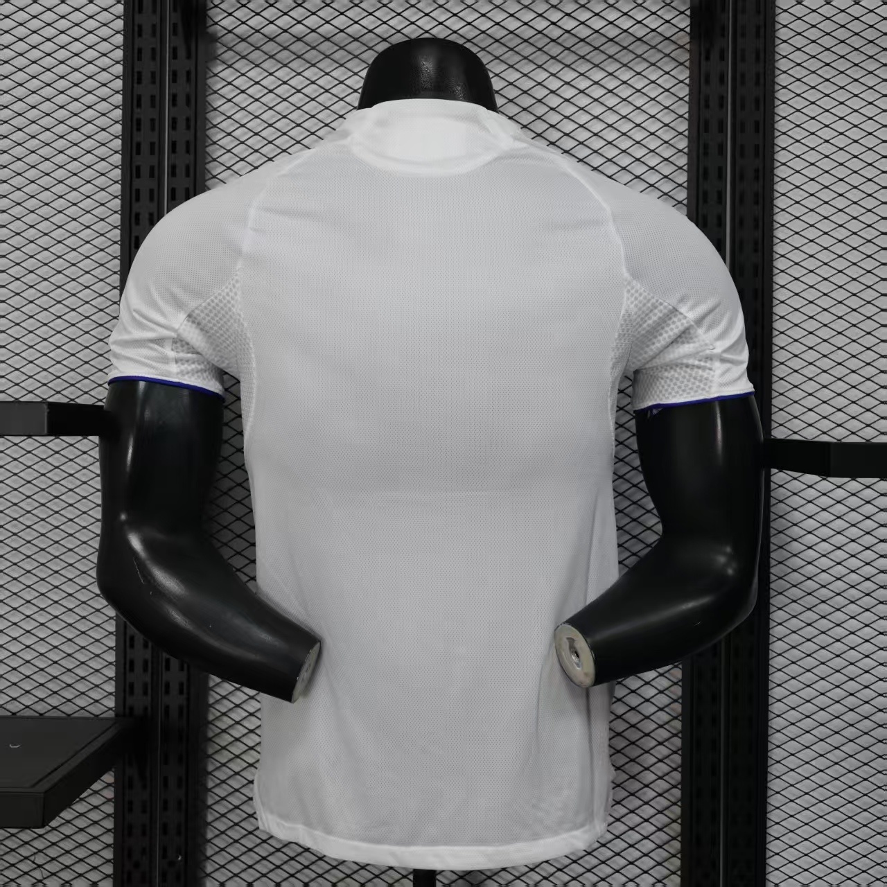 25-26 Olympique Lyonnais Home Soccer Jersey Player Version - view 5