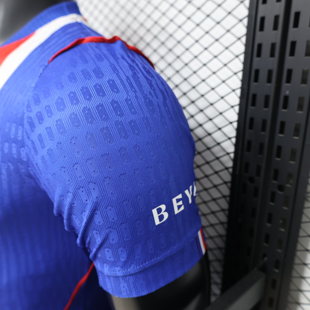 26-27 PSG Home Soccer Jersey Player Version - view 6