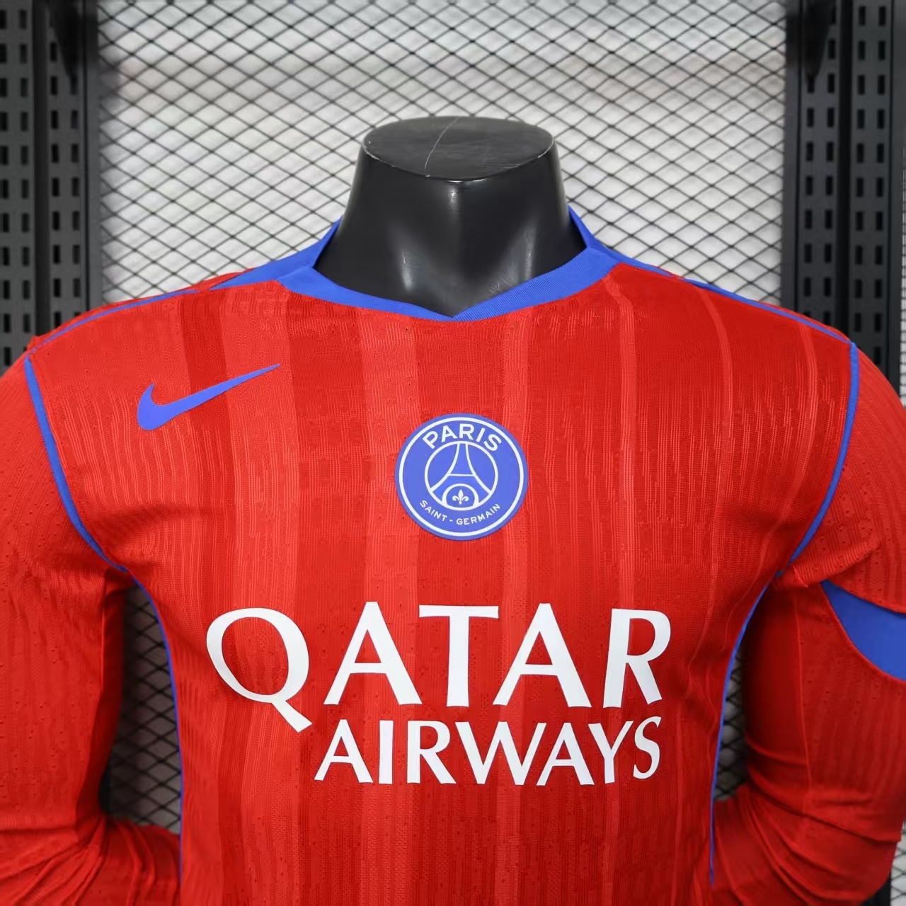 25-26 Paris Saint-Germain Third Away Soccer Jersey Player Version Long Sleeve - view 9
