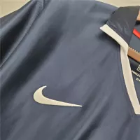 01-02 Paris Saint-Germain Home Retro Jersey - view 9