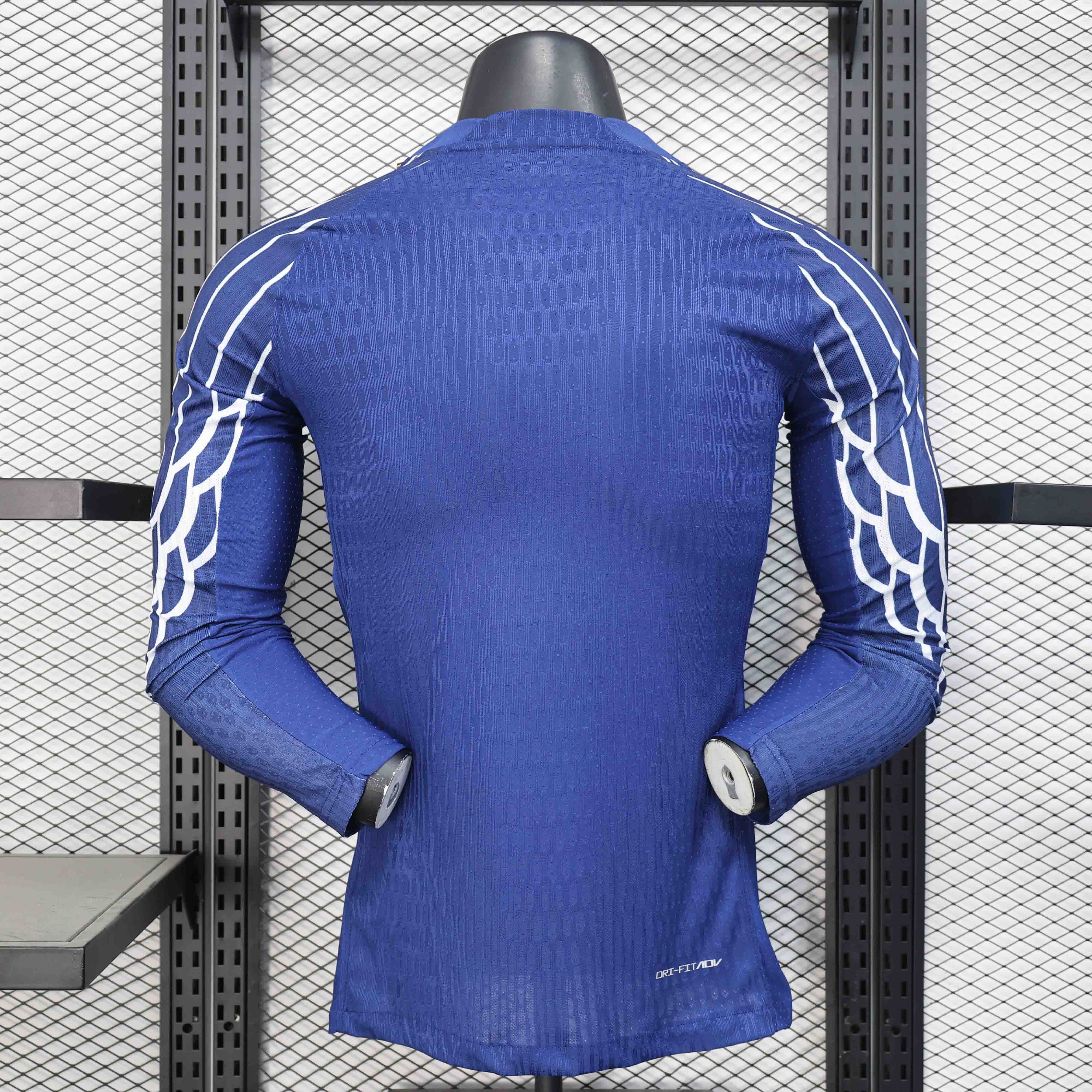24-25 Paris Saint-Germain Fourth Away Soccer Jersey Player Version Long Sleeve - view 3