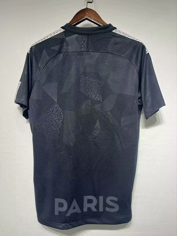 17-18 Paris Saint-Germain Third Away Fan Version Black Jersey - view 3