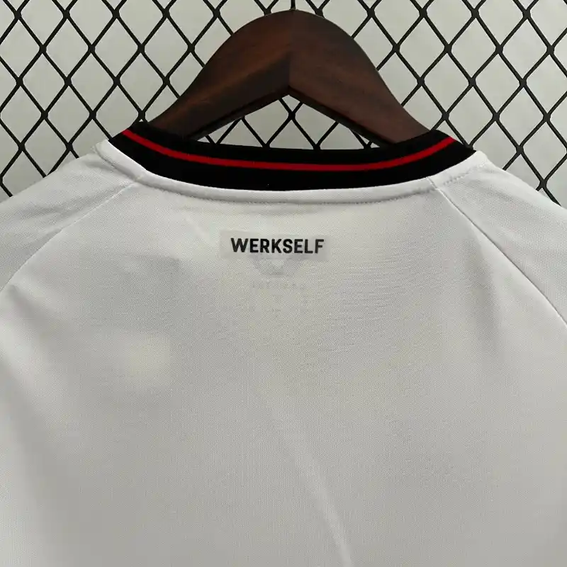23-24 Bayer 04 Leverkusen Away Jersey Fan Version - view 9