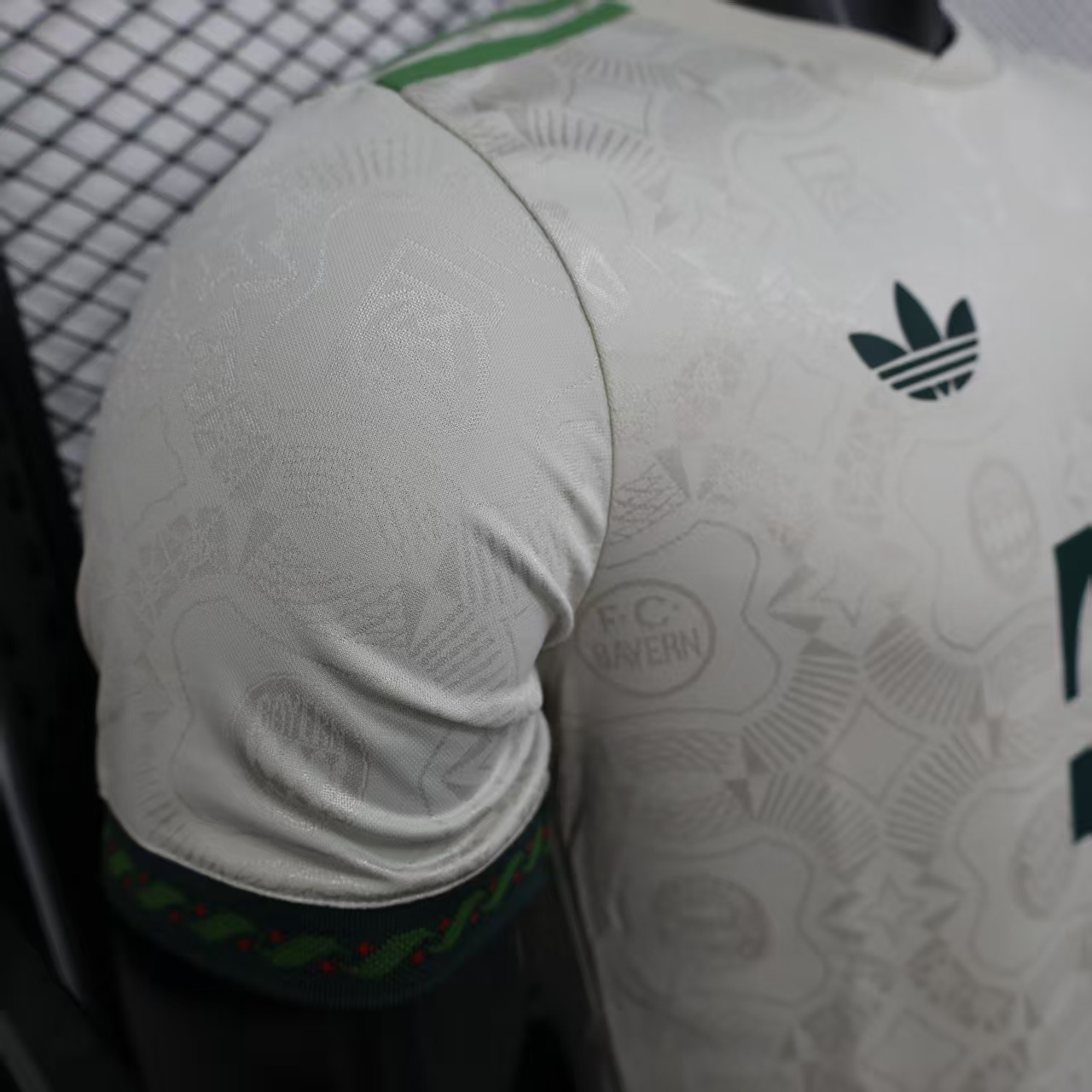 25-26 Bayern Munich Special Football Jersey - view 7