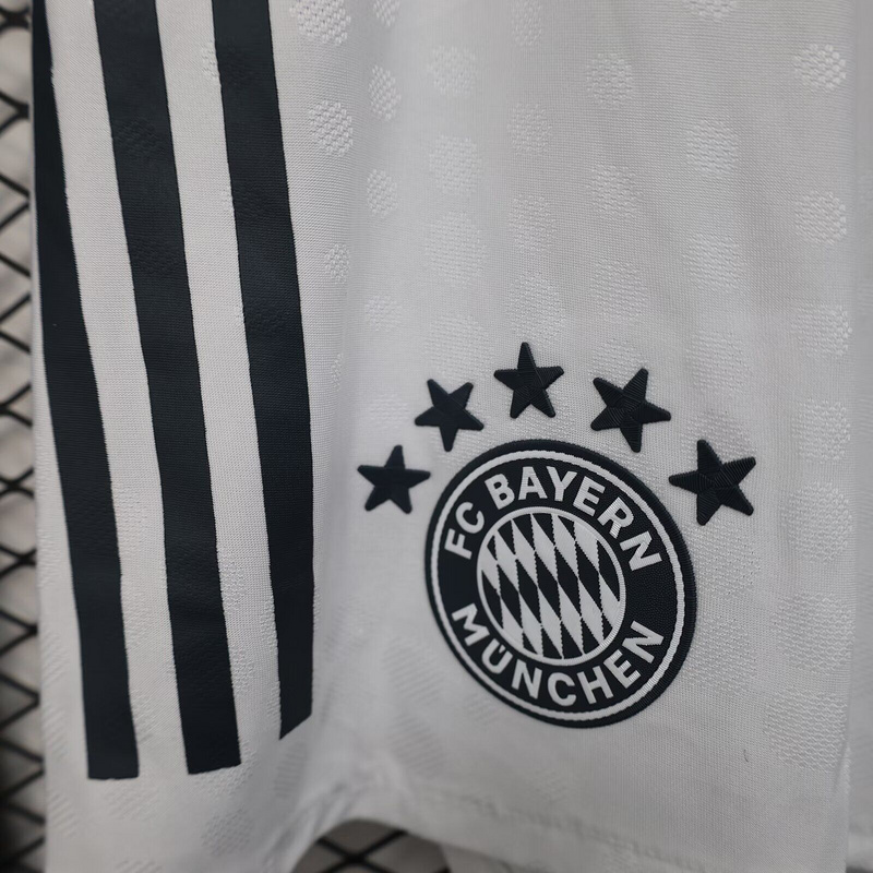 25-26 Bayern Munich Away Soccer Shorts - view 7