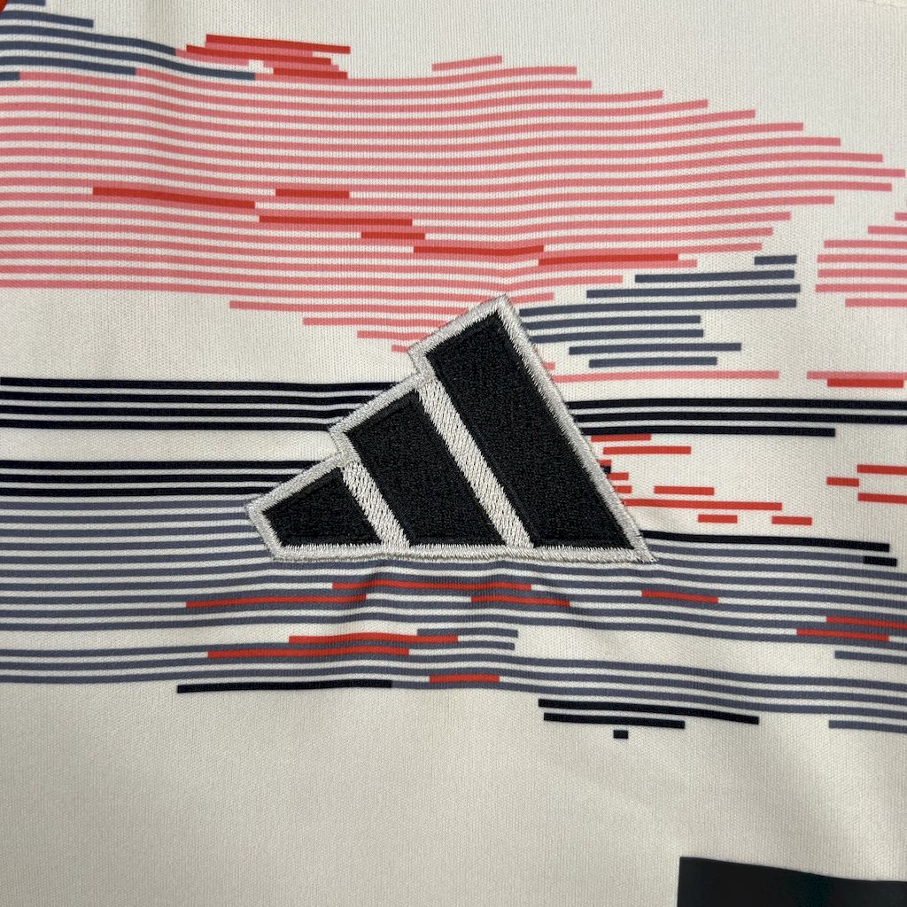 25-26 Bayern Munich Away Soccer Jersey - view 8