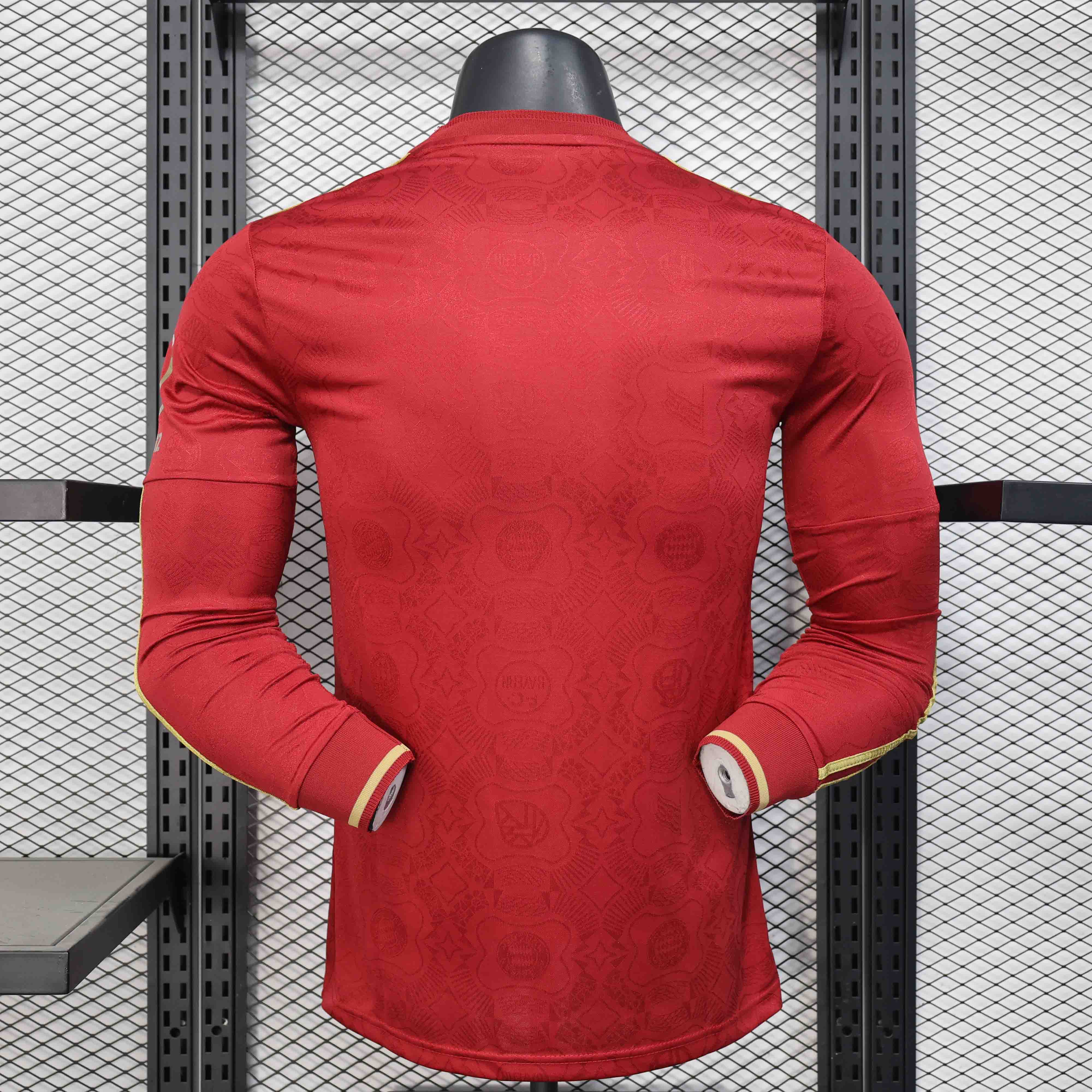 24-25 Bayern 125th Anniversary Commemoration Long Sleeve - view 3