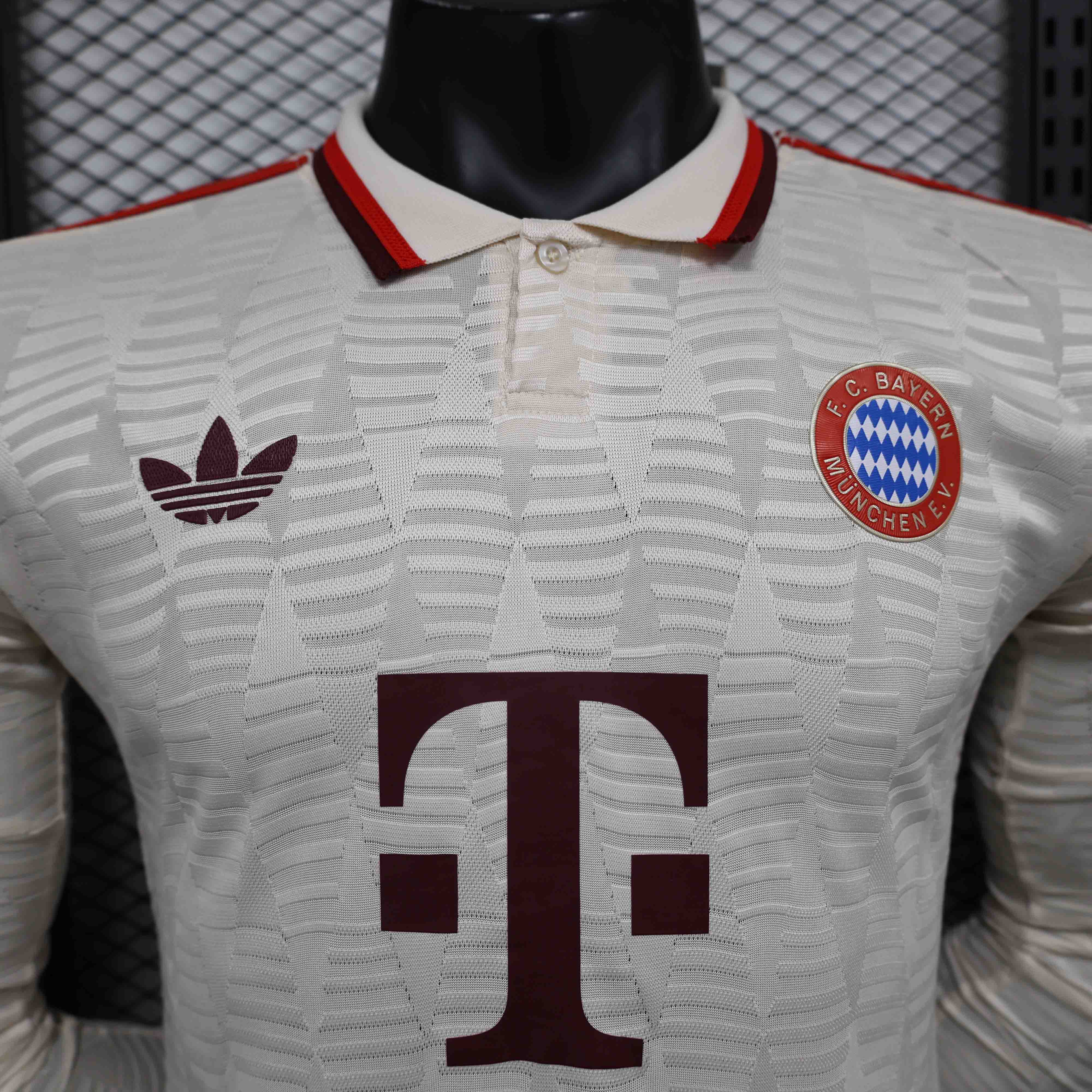24-25 Bayern Munich Third Away Player Version Long Sleeve - view 3