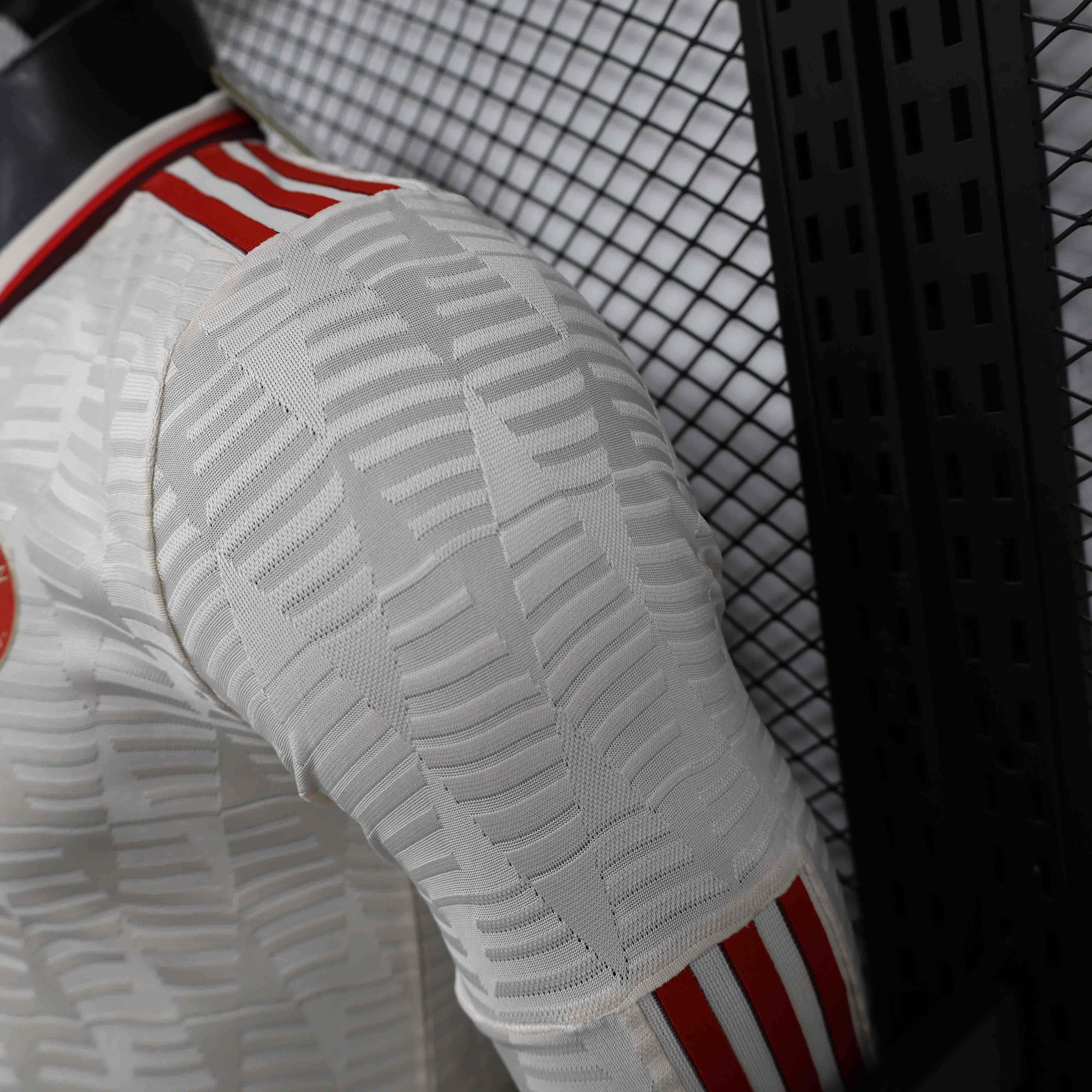 24-25 Bayern Munich Third Away Player Version Long Sleeve - view 5