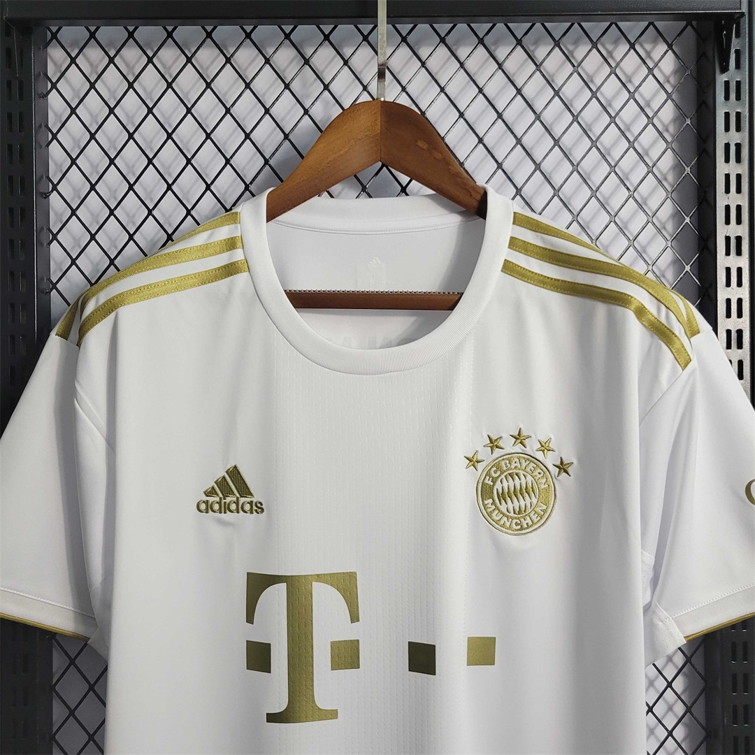 22-23 Bayern Munich Away Fan Version - view 4