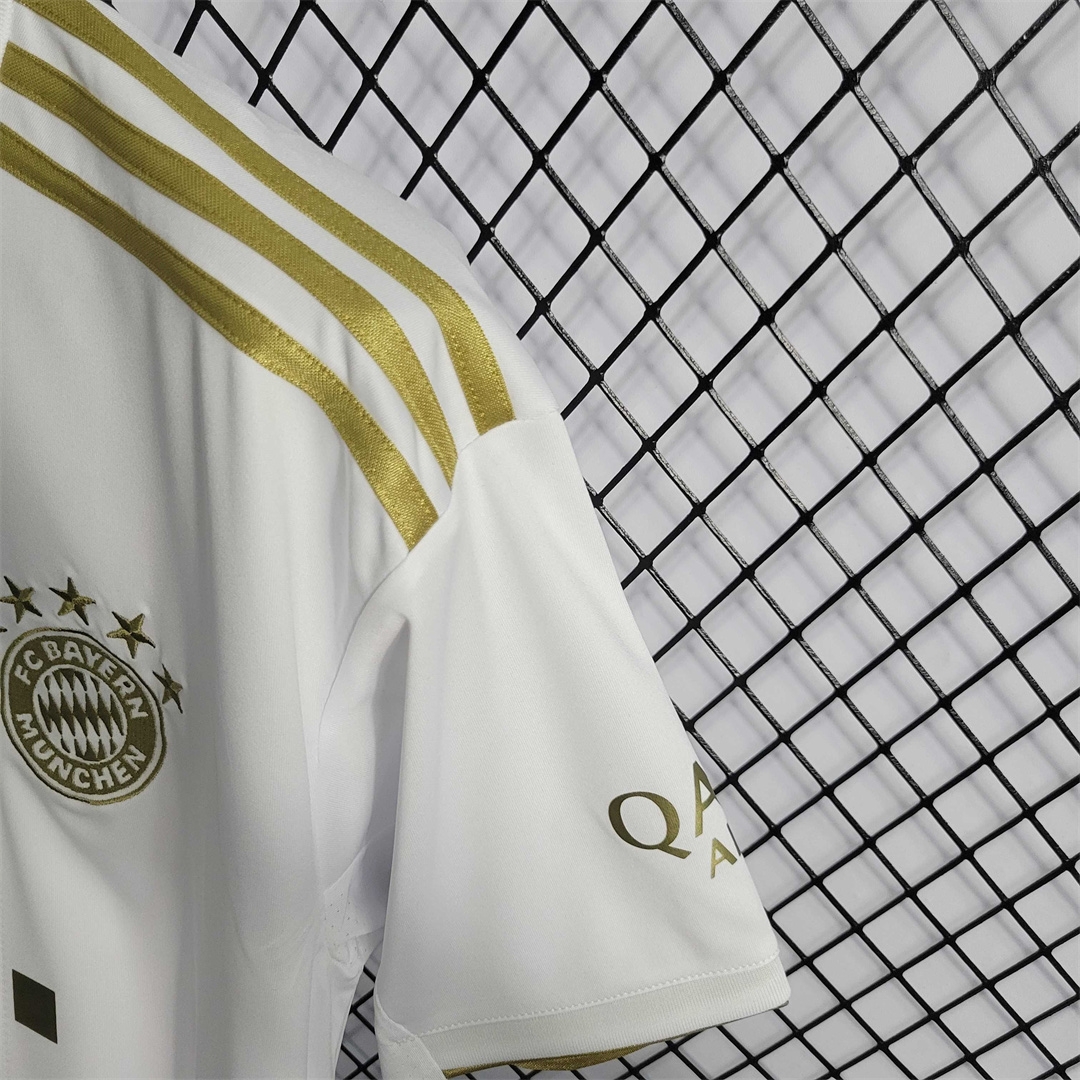 22-23 Bayern Munich Away Fan Version - view 6