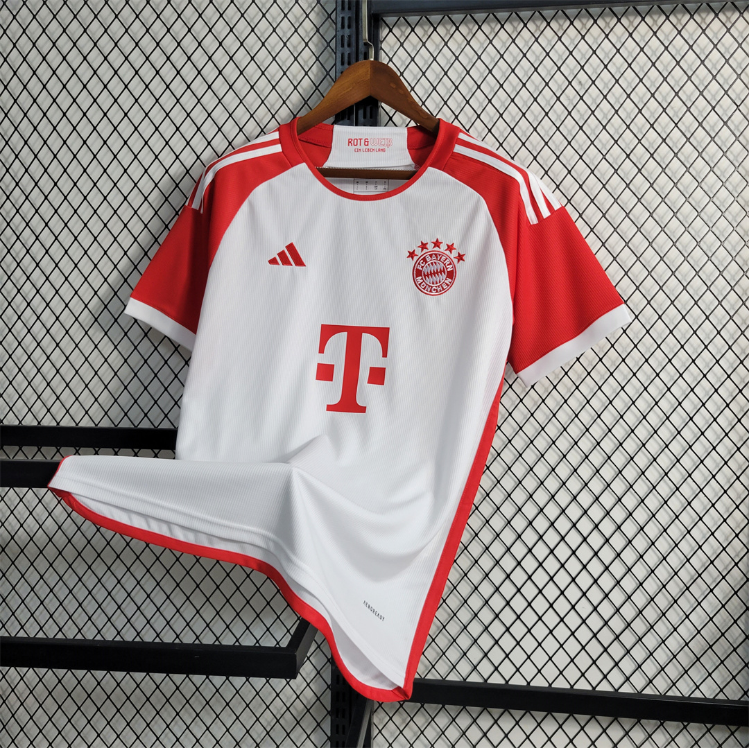 23-24 Bayern Munich Home Fan Version - view 3
