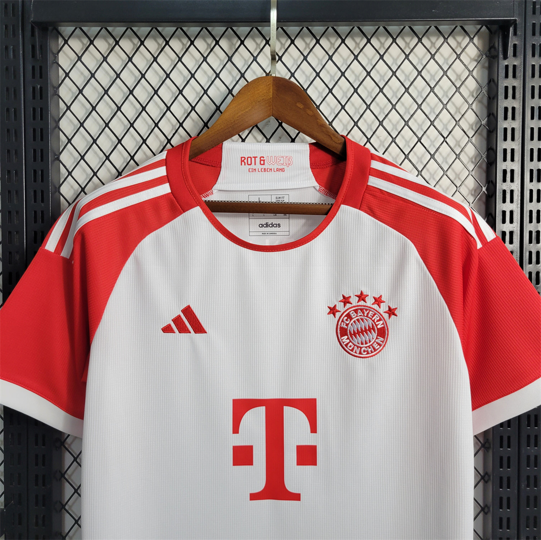 23-24 Bayern Munich Home Fan Version - view 9