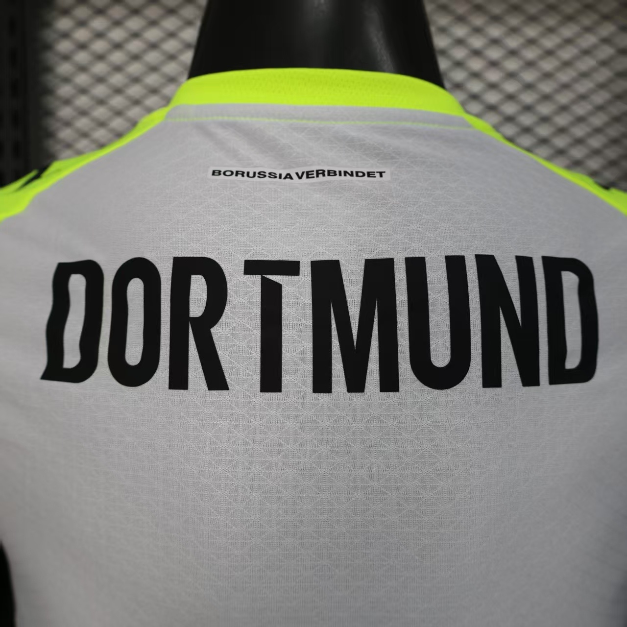 25-26 Borussia Dortmund Away Soccer Jersey Player Version - view 5