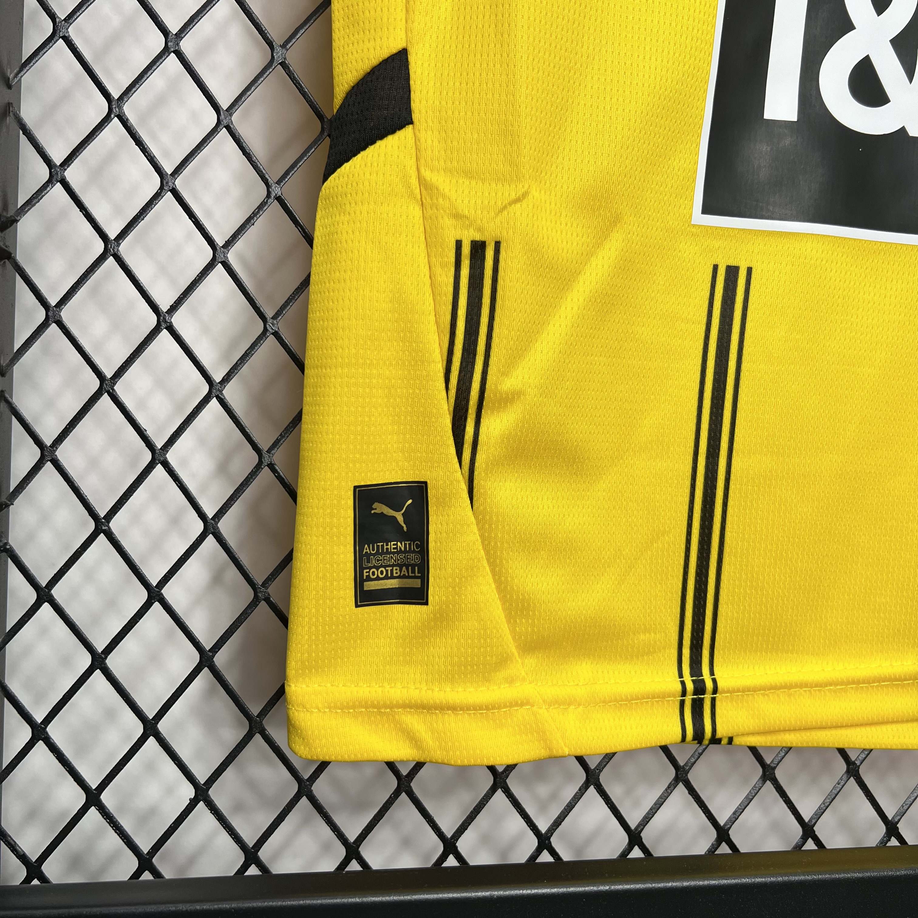 24-25 Borussia Dortmund Home Kids Kit Jersey+Shorts - view 4