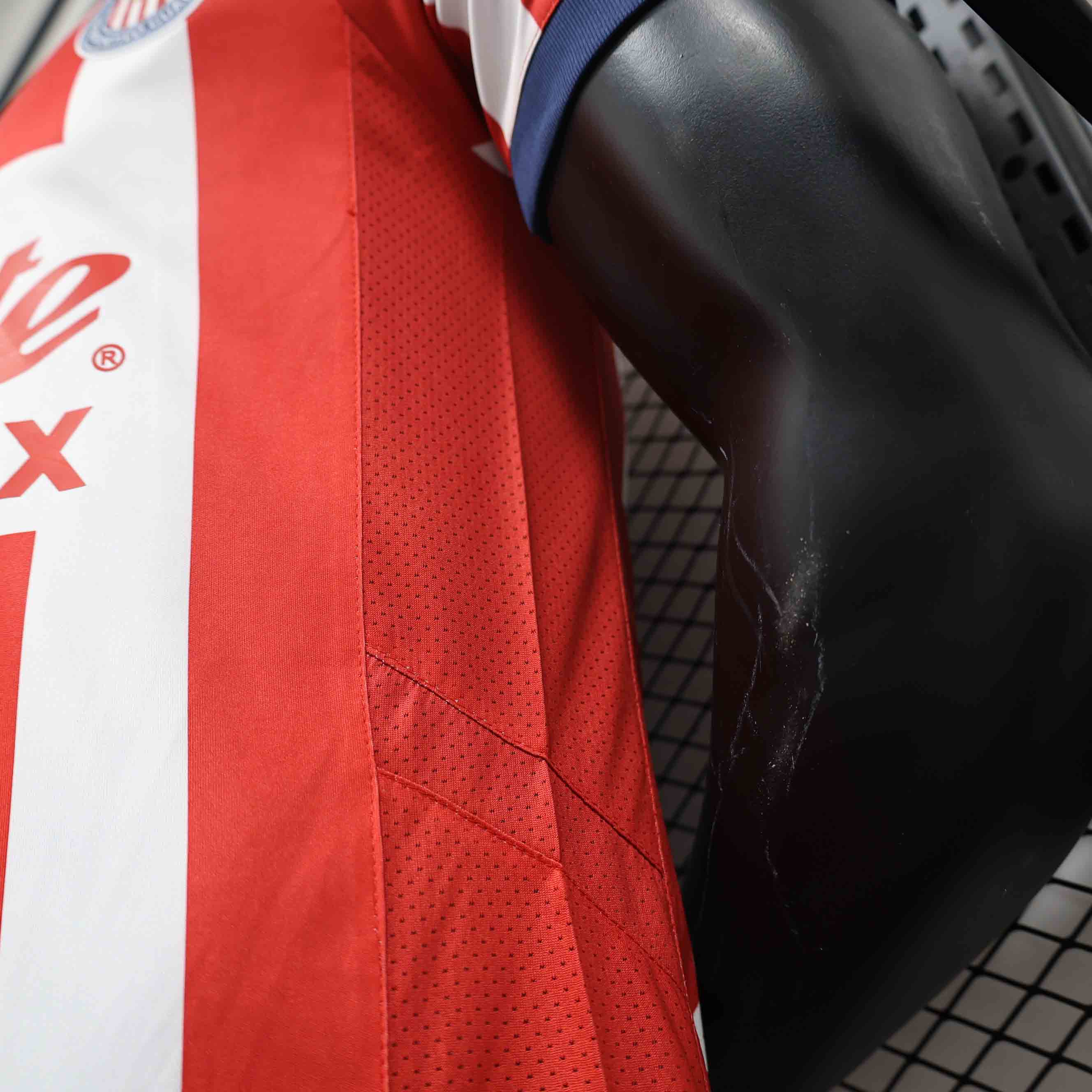 24-25 Chivas  Home Jersey Player Version - view 5
