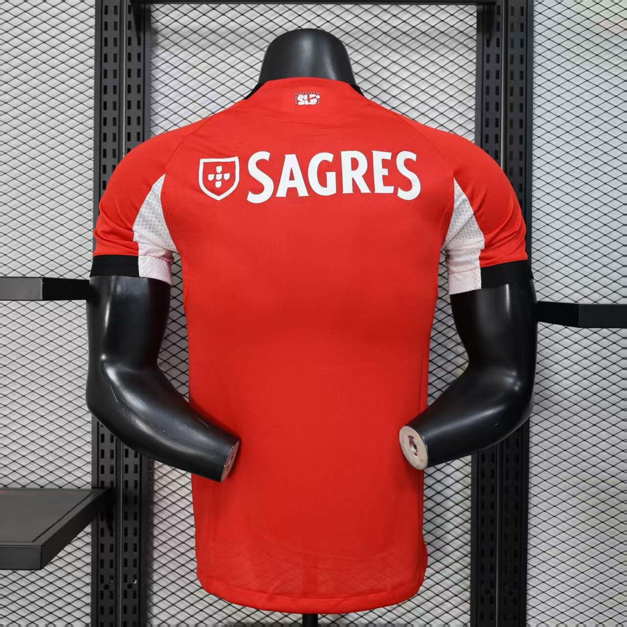 25-26 Benfica Home Football Jersey Player Version - view 3