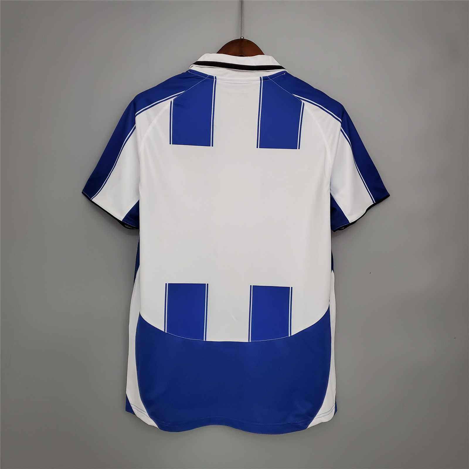 2003/04 Porto  Third Away Jersey - view 3