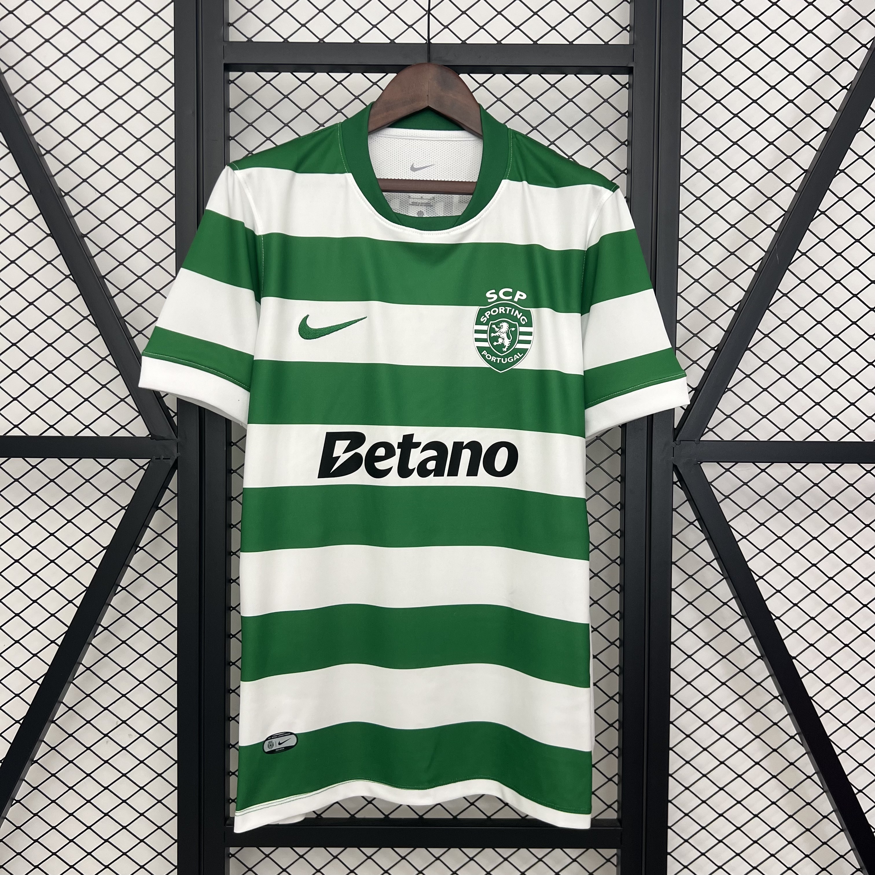 25-26 Sporting CP  Home Soccer Jersey