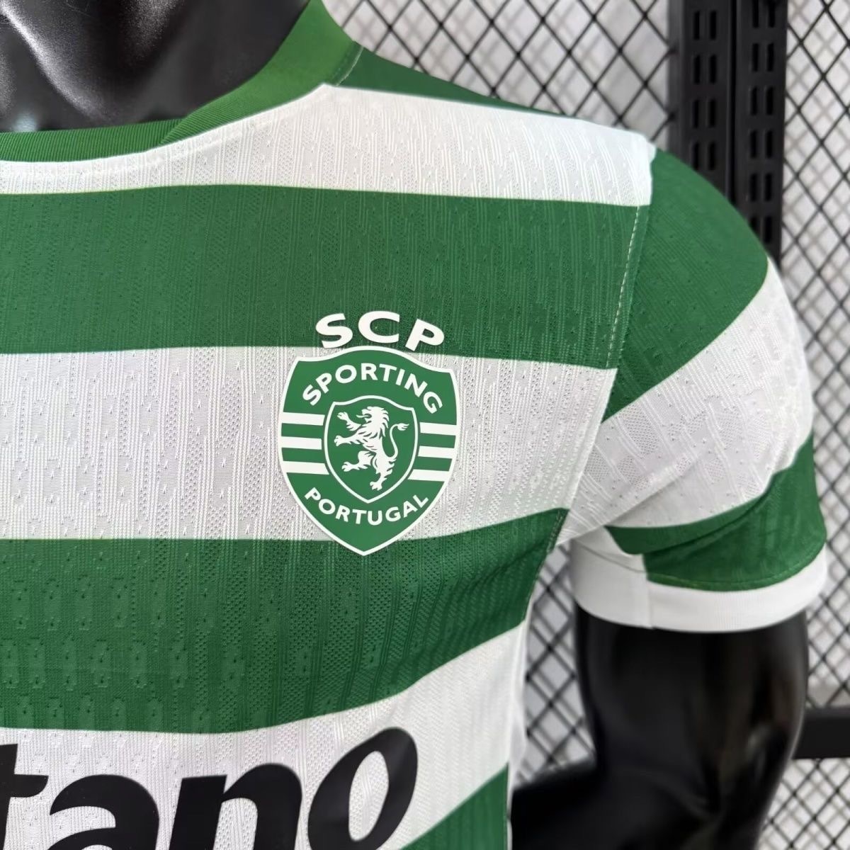 25-26 Sporting CP  Home Soccer Jersey Player Version - view 6