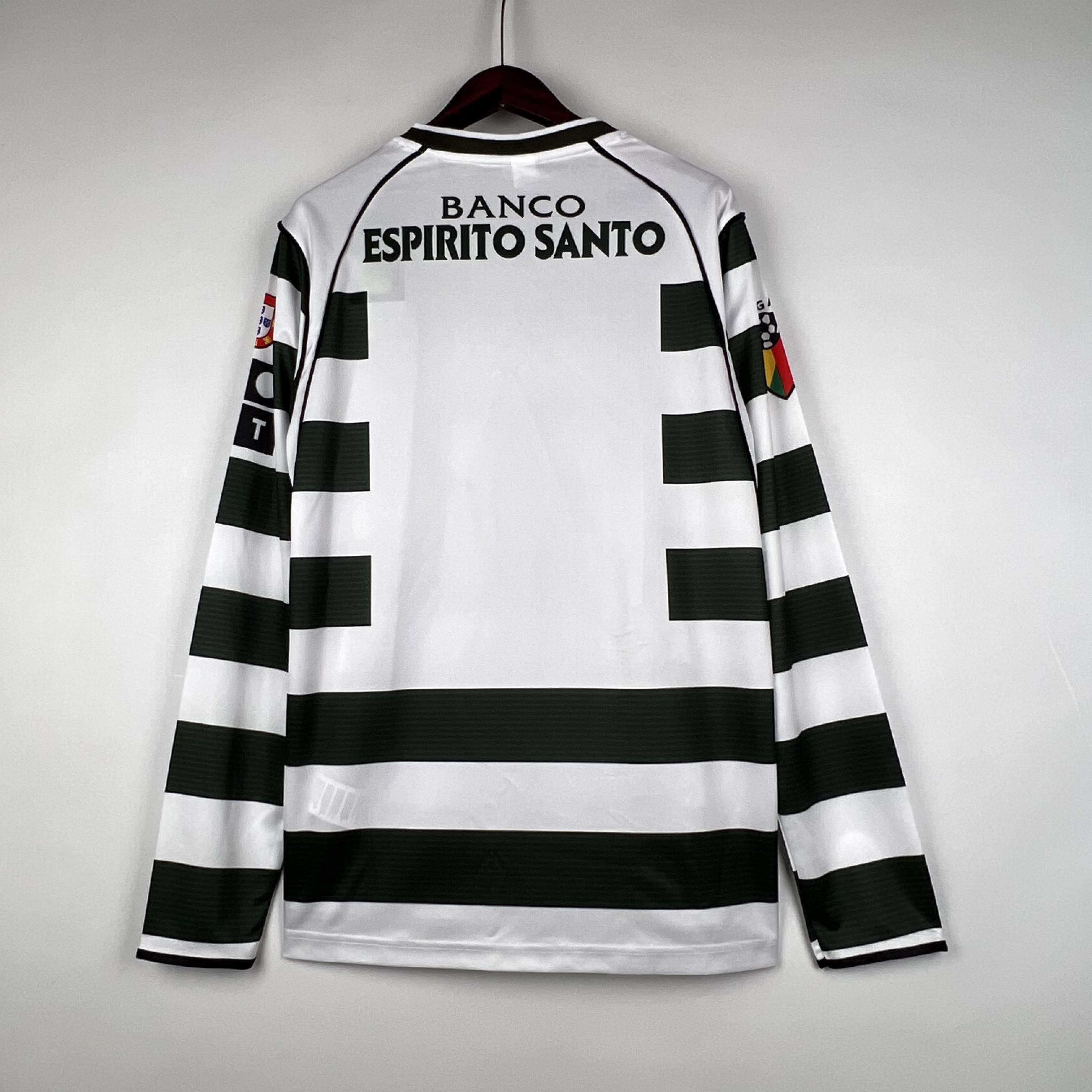 2001/03 Sporting CP  Home Retro Jersey Long Sleeve - view 3