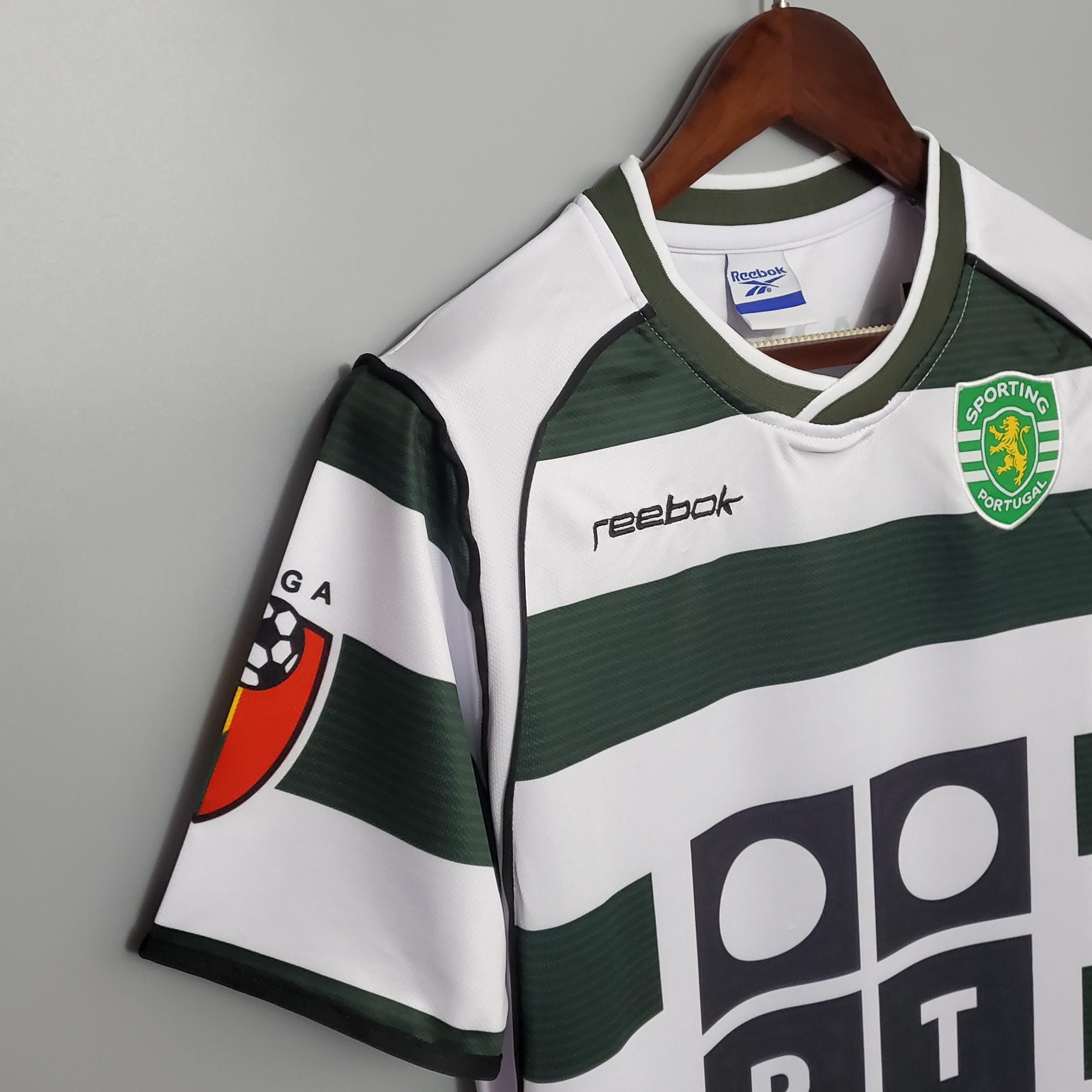 2001/03 Sporting CP  Home Retro Jersey - view 5