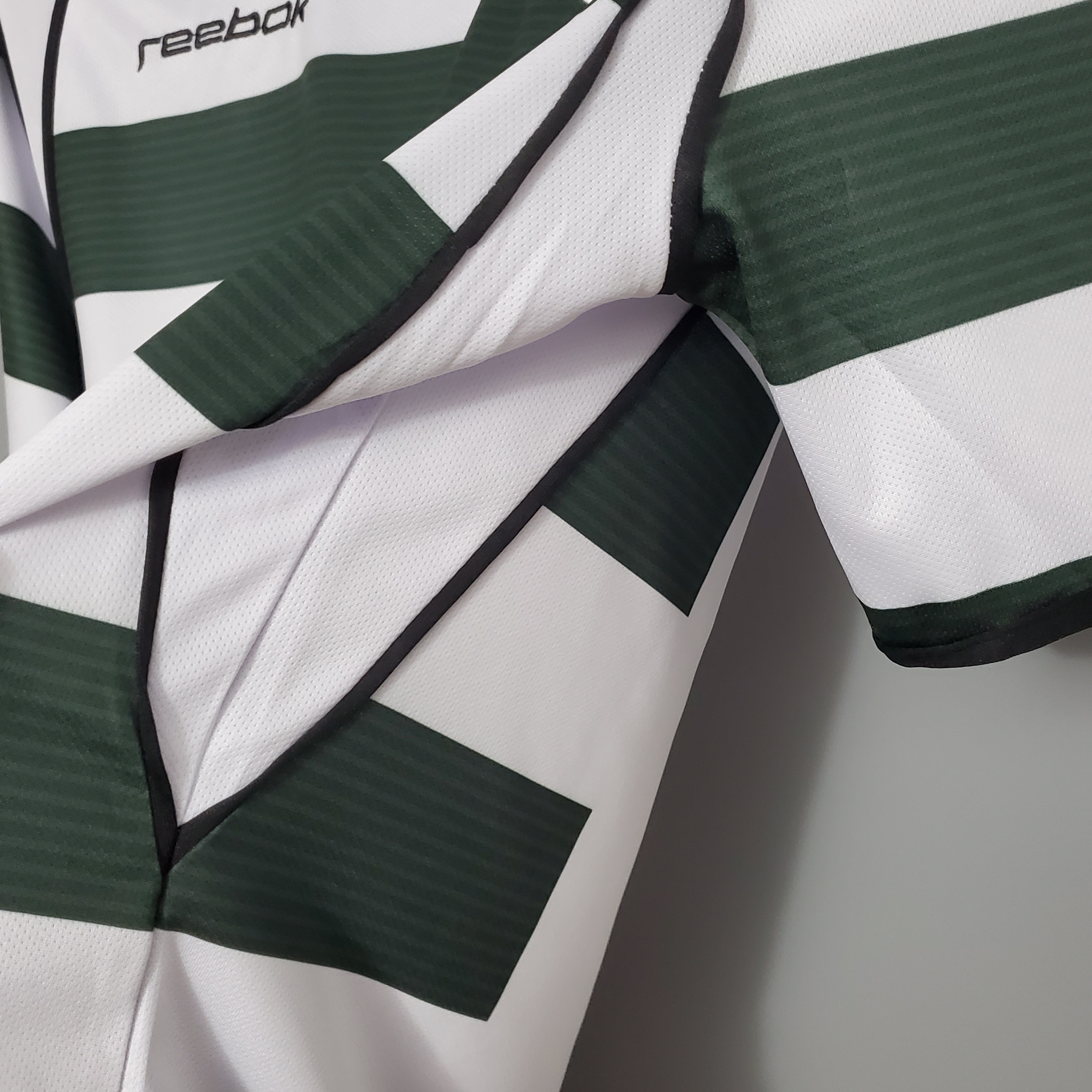 2001/03 Sporting CP  Home Retro Jersey - view 8
