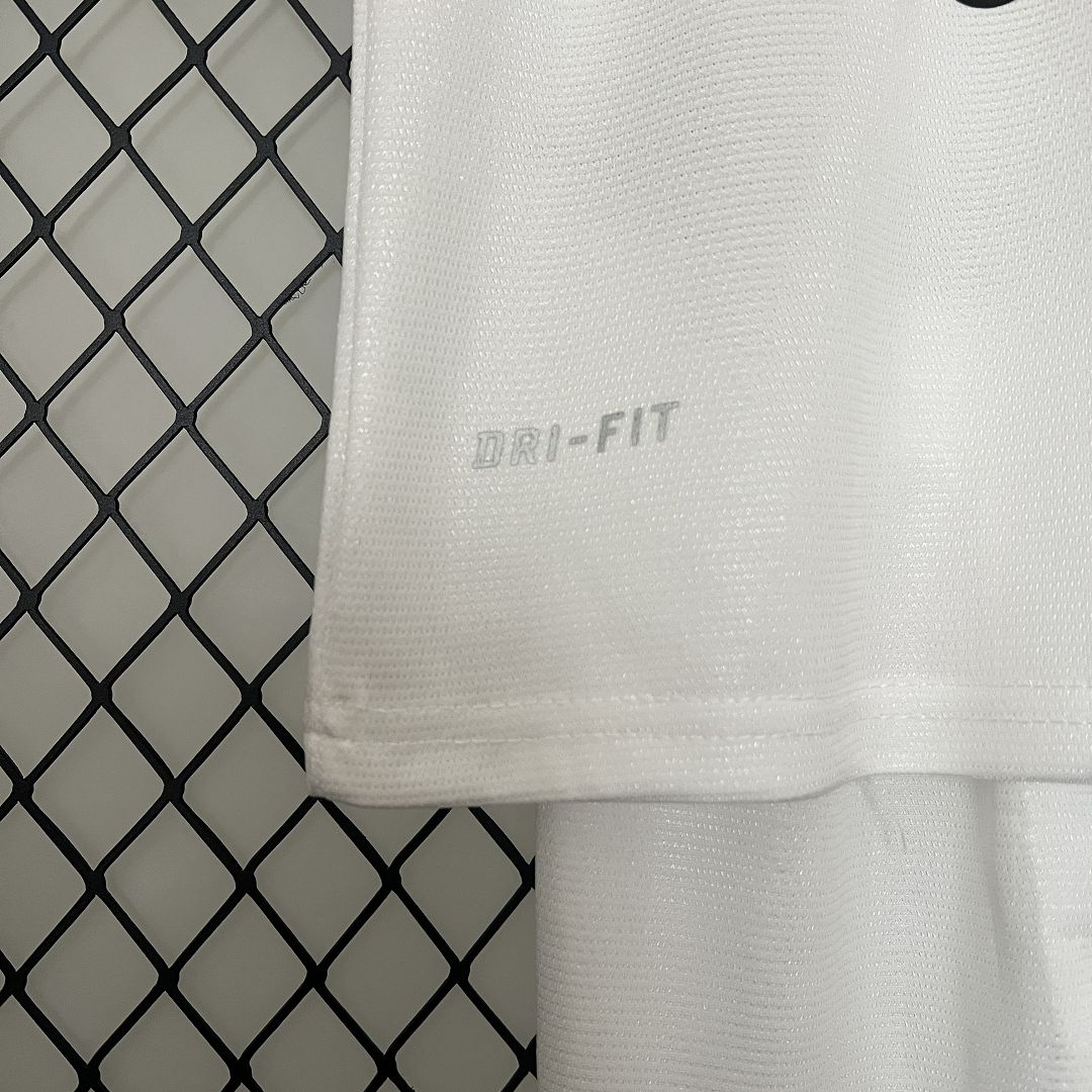 2011/12 Santos FC Home Retro Kids Kit Jersey+Shorts - view 10