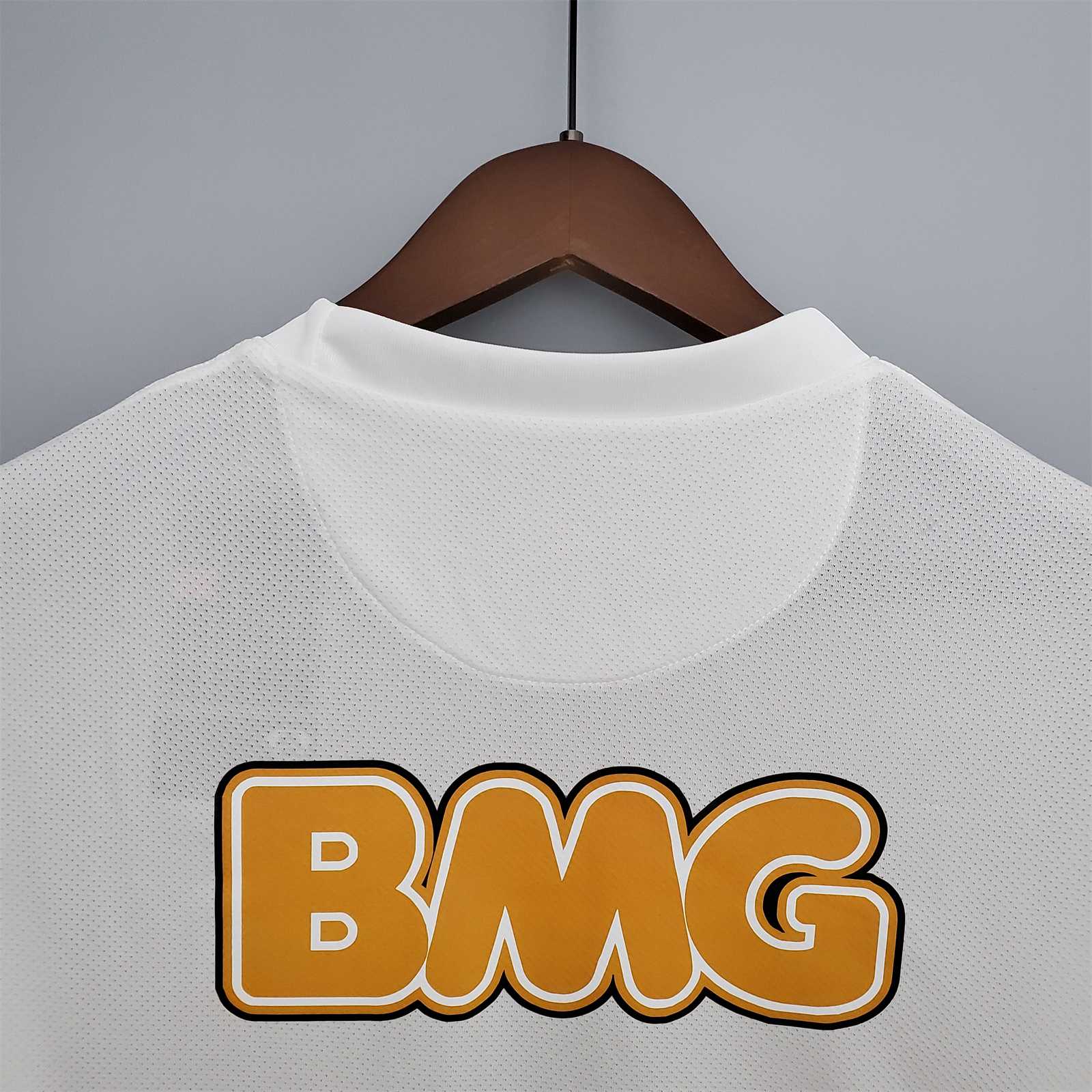2011/12 Santos FC Home Retro Jersey - view 5