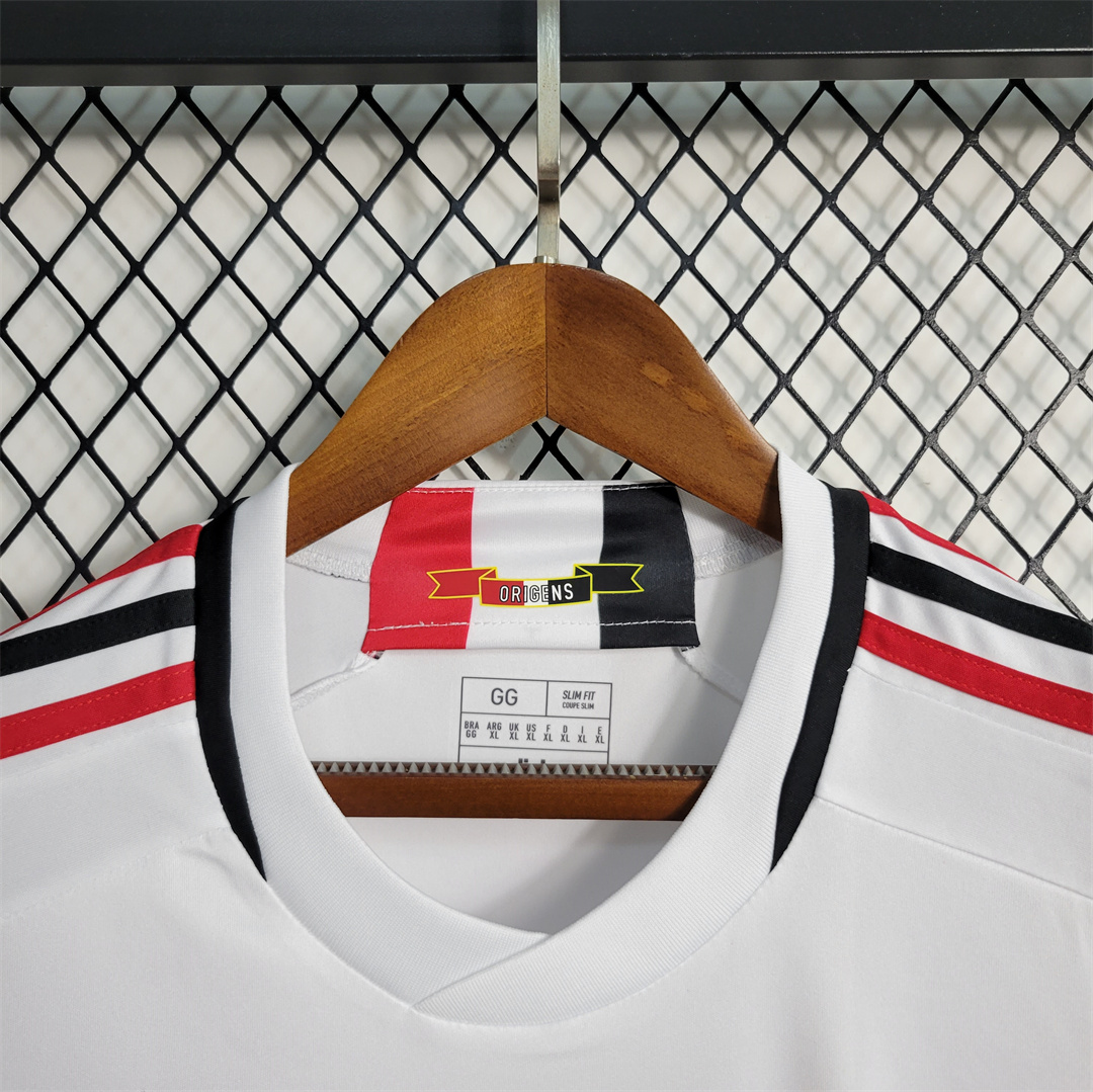 23-24 Sao Paulo FC Home Soccer Jersey - view 5