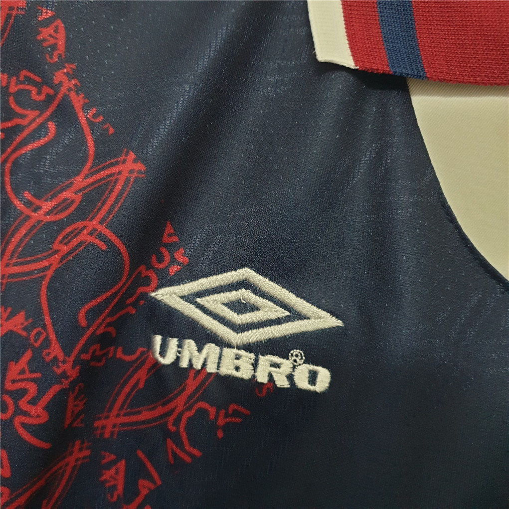 1994-1995 Ajax Away Retro Jersey - view 10