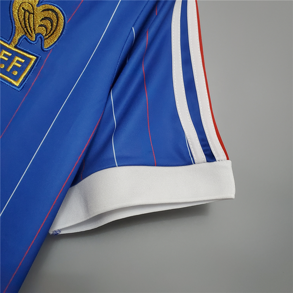 1982 France World Cup Home Retro Jersey - gallery