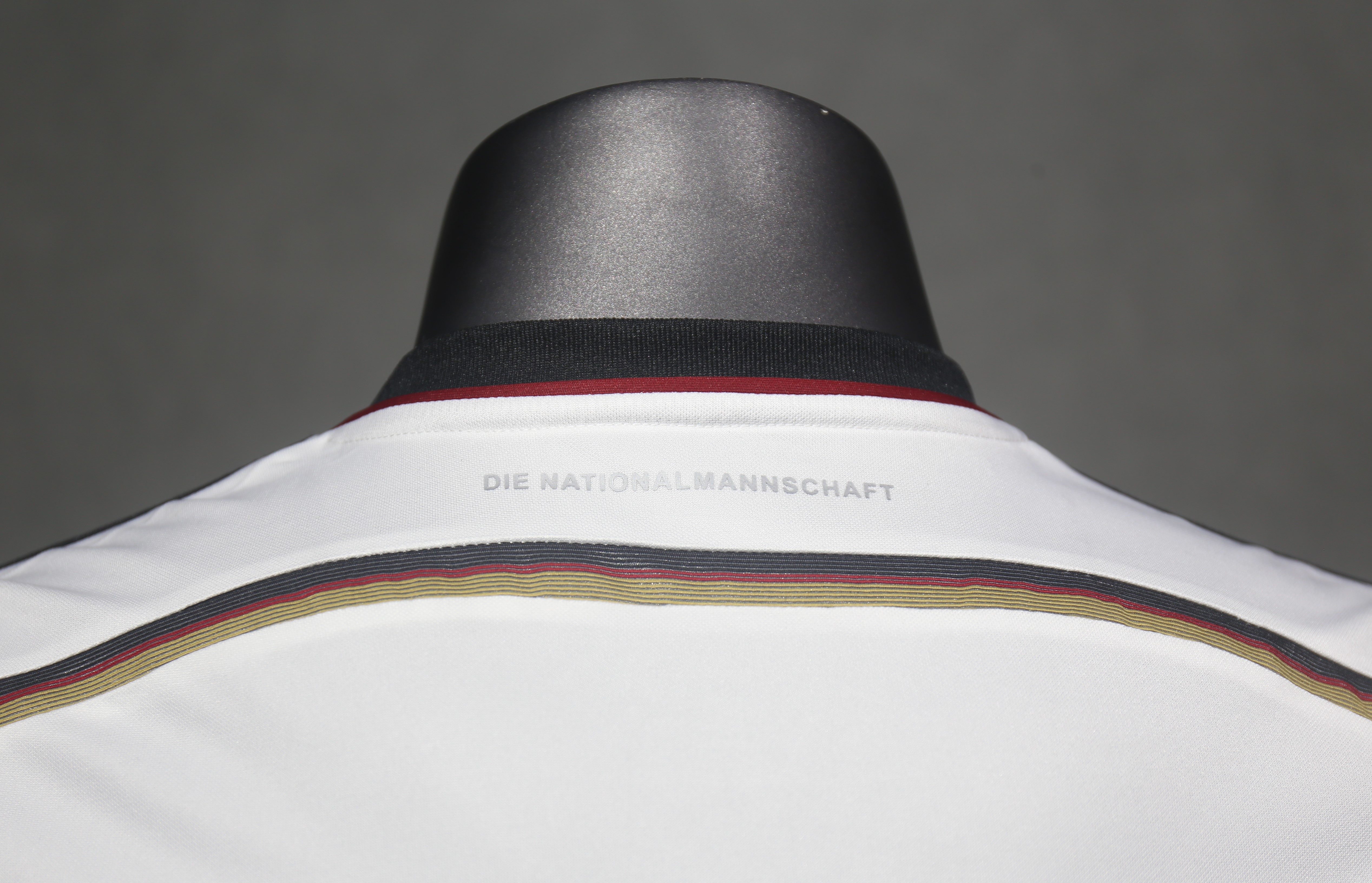 2014 Germany World Cup Home Retro 3 Stars Jersey Player Edition Long Sleeve - view 7
