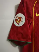 2004 Portugal C.Ronaldo #17 Euro Cup Home Retro Jersey - view 8