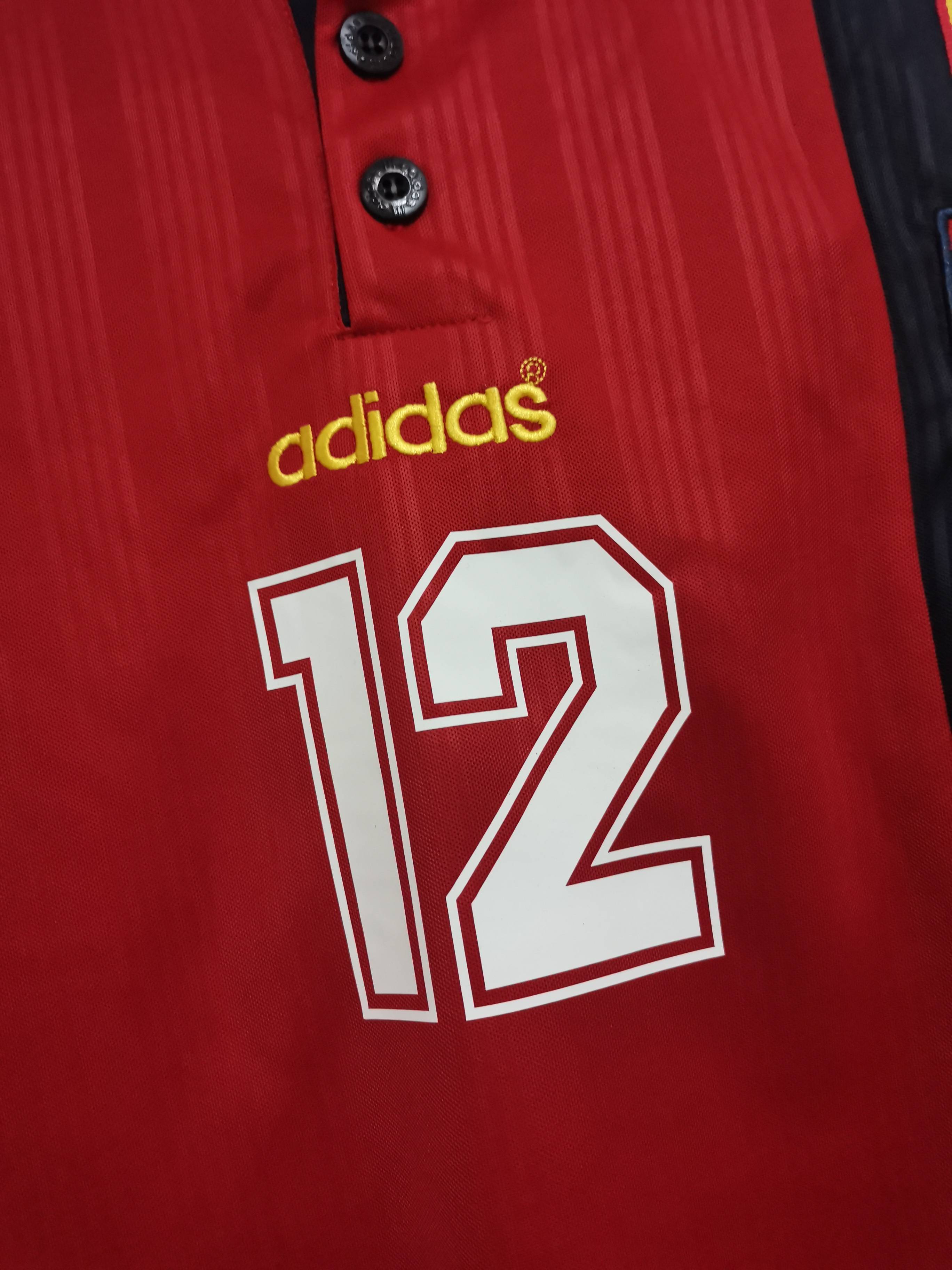 1996 Spain Home Euro Cup Retro Jersey - gallery