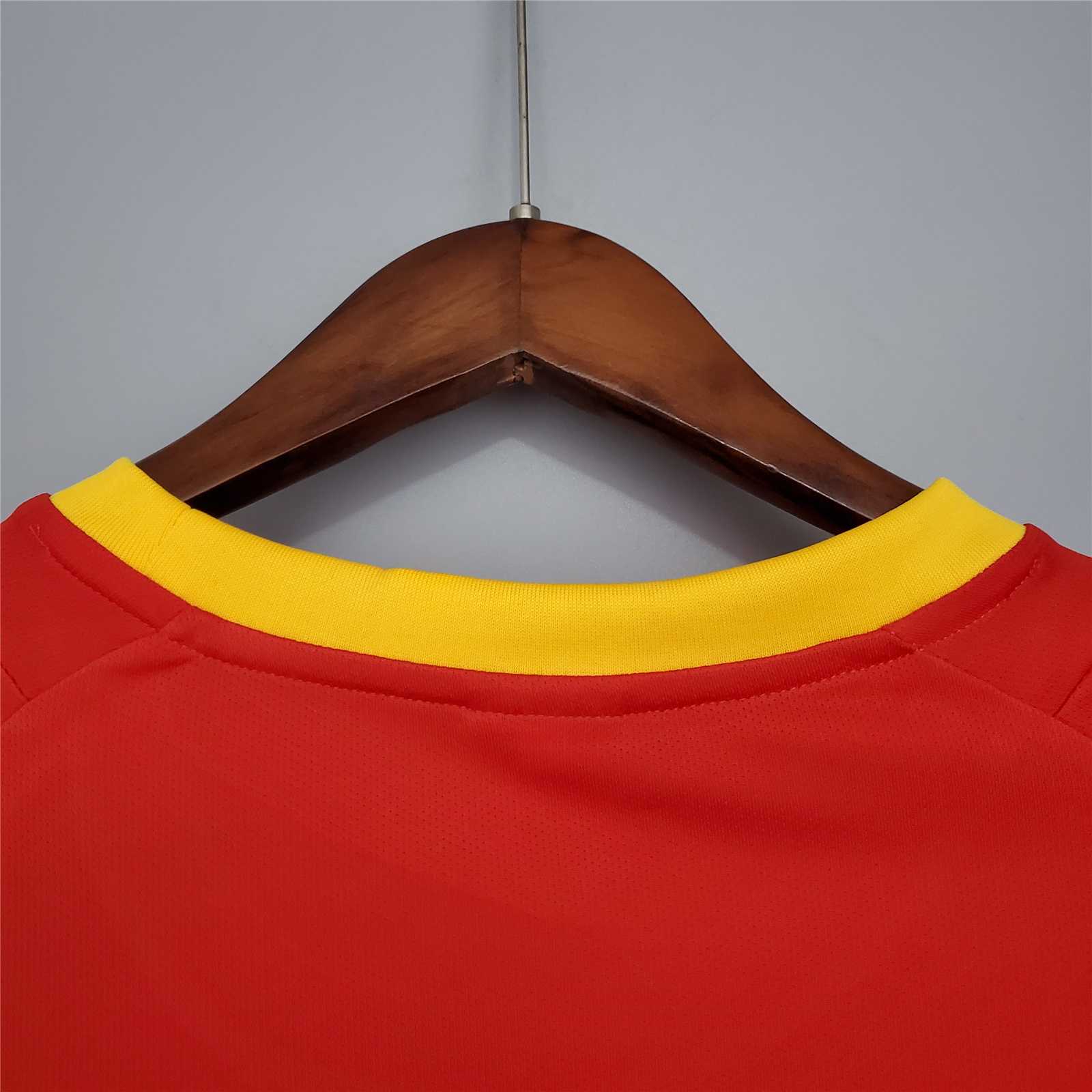 2002 Spain Home World Cup Retro Jersey - gallery