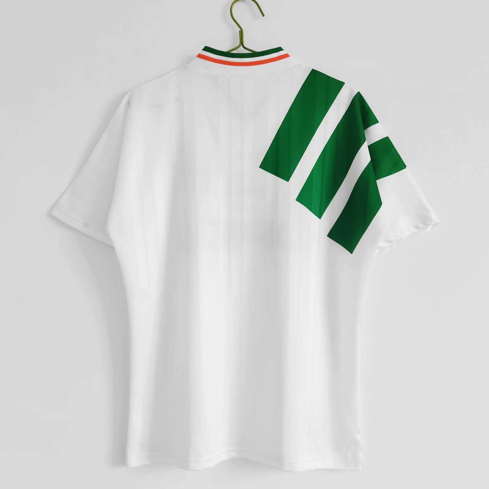 1992/94 Ireland Away Retro Jersey - gallery